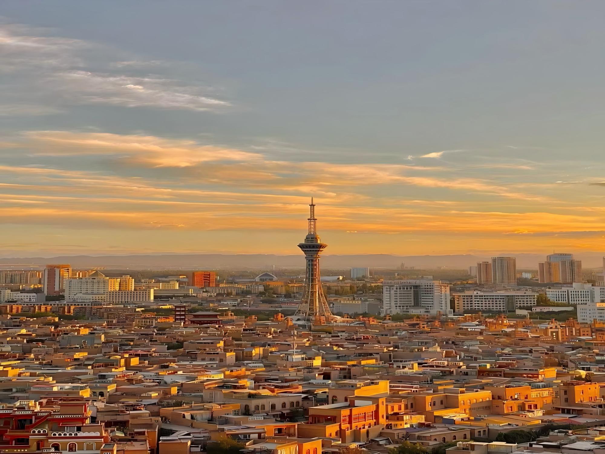 高奢新疆南疆喀什6日（白沙湖+喀拉库勒湖+塔合曼湿地+喀什古城土陶手工体验+中国西极+慕士塔格冰川+班迪尔蓝湖+塔合曼湿地+木吉火山口）