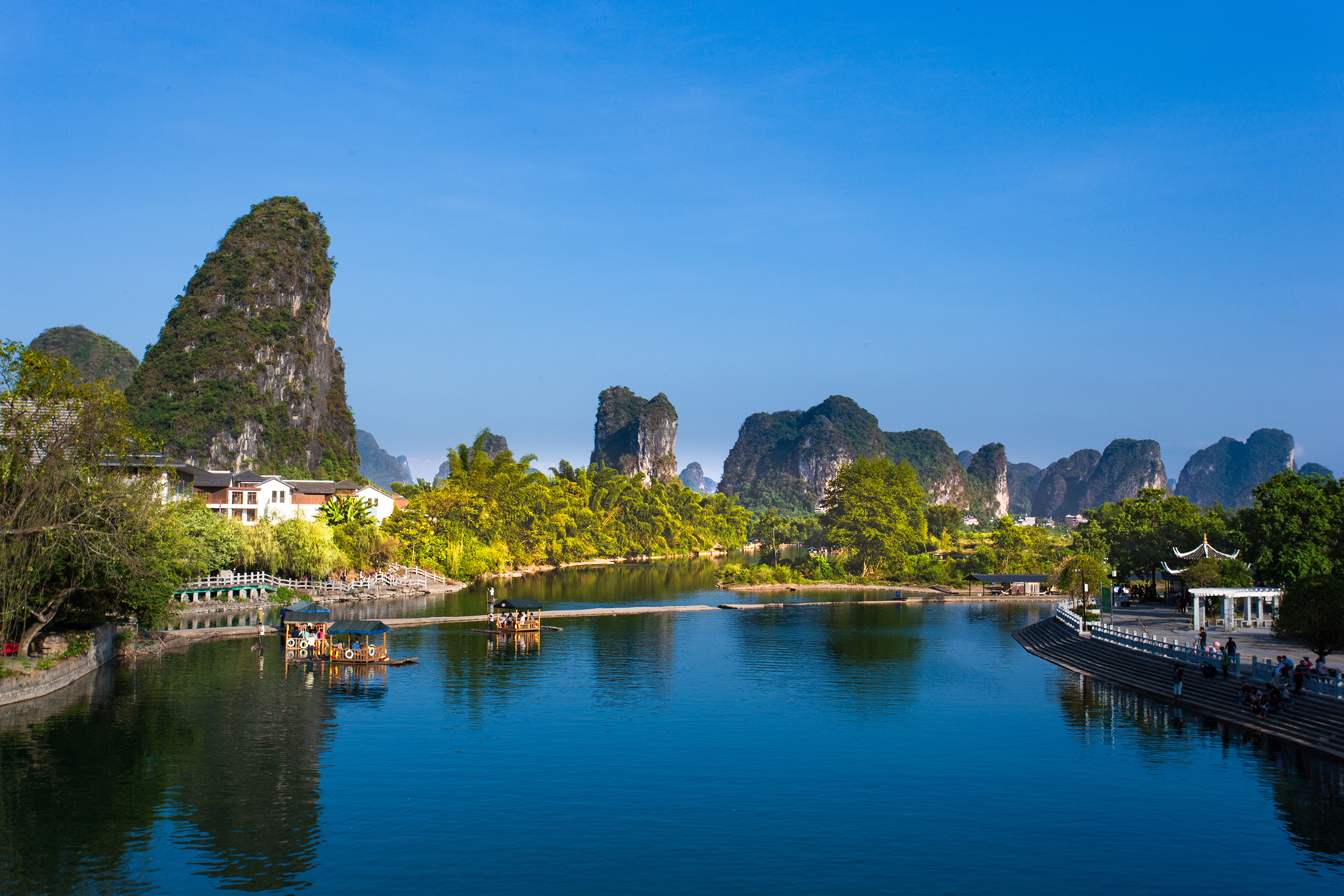 广西桂林漓江游船遇龙河竹筏南宁崇左德天瀑布明仕田园5日游私家团