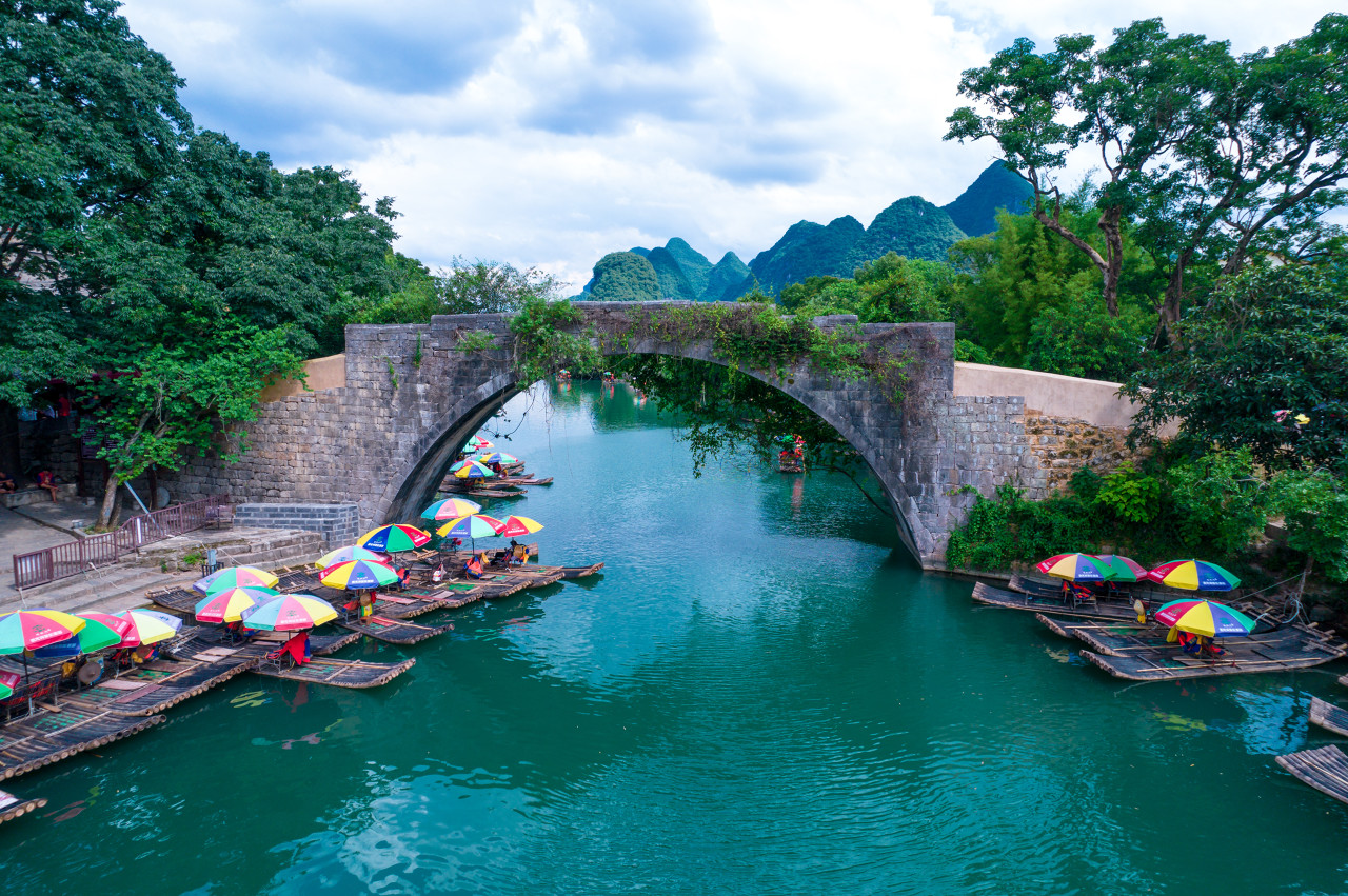 遇龙河竹筏&相公山&世外桃源 包车一日游