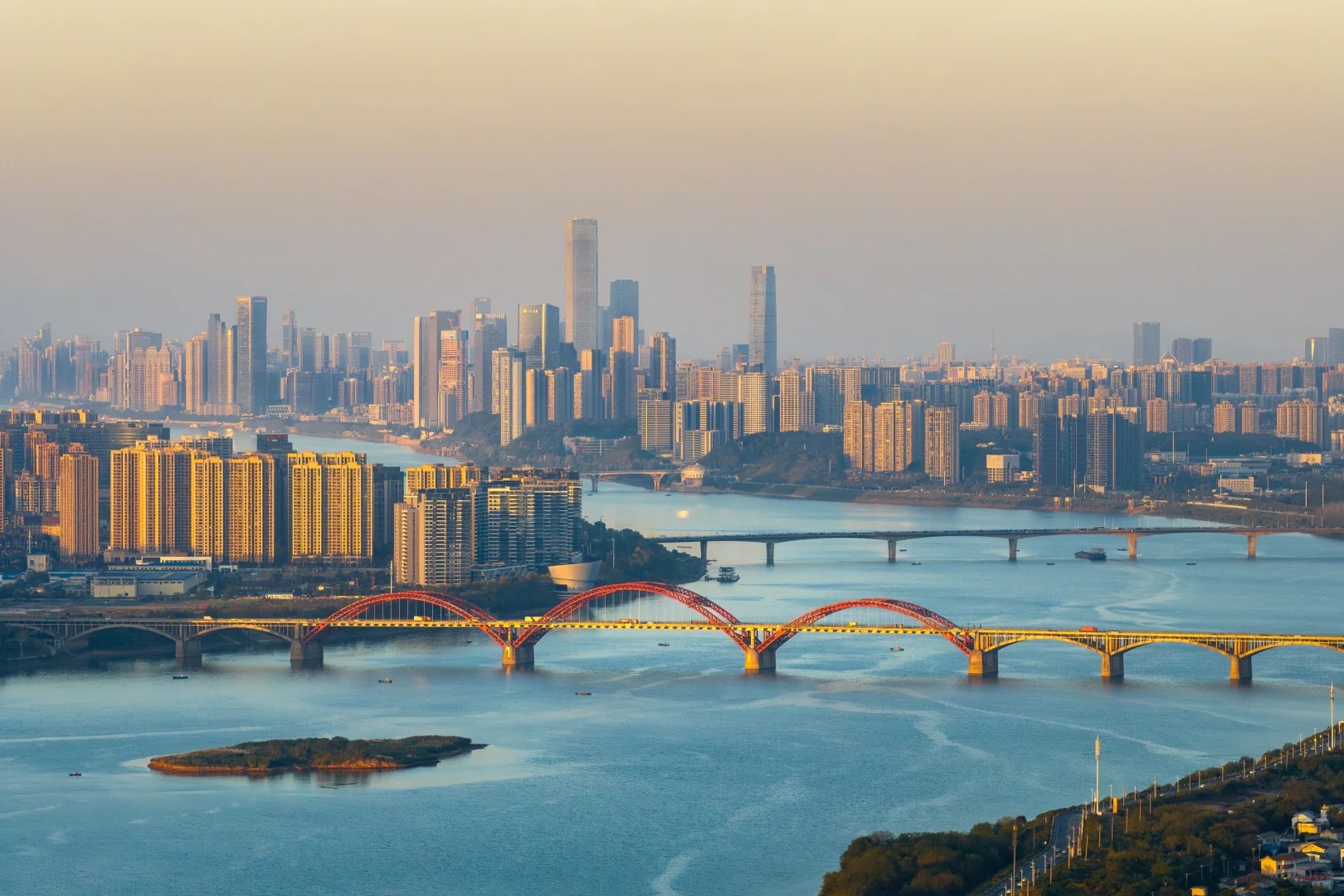 湖南长沙韶山小团半自由行高端3日游（4钻酒店+打卡橘子洲+探秘岳麓山+探访伟人故居+寻觅特色美食+接送站服务+长沙往返）