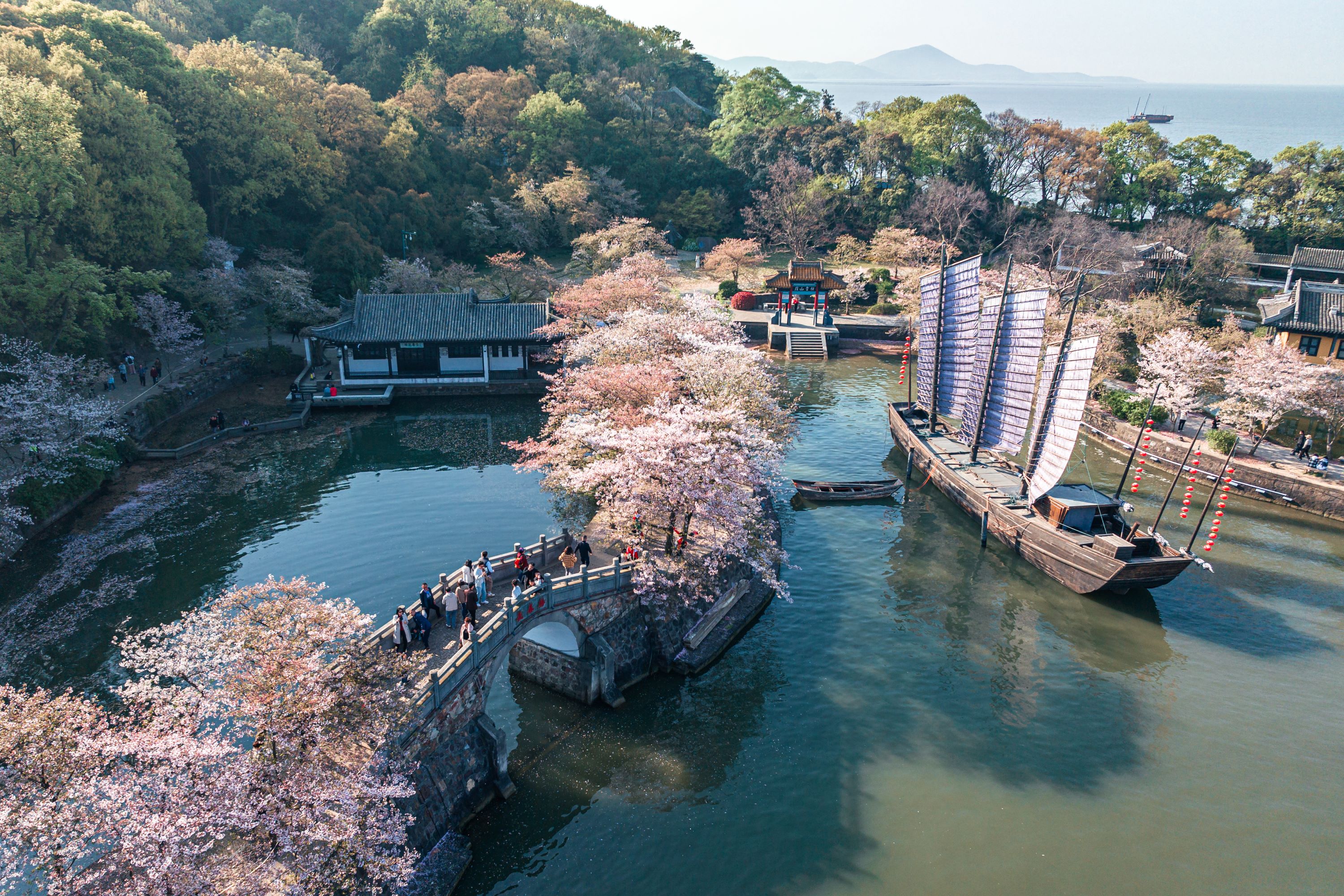 鼋头渚&拈花湾&灵山大佛 包车一日游（苏州出发）