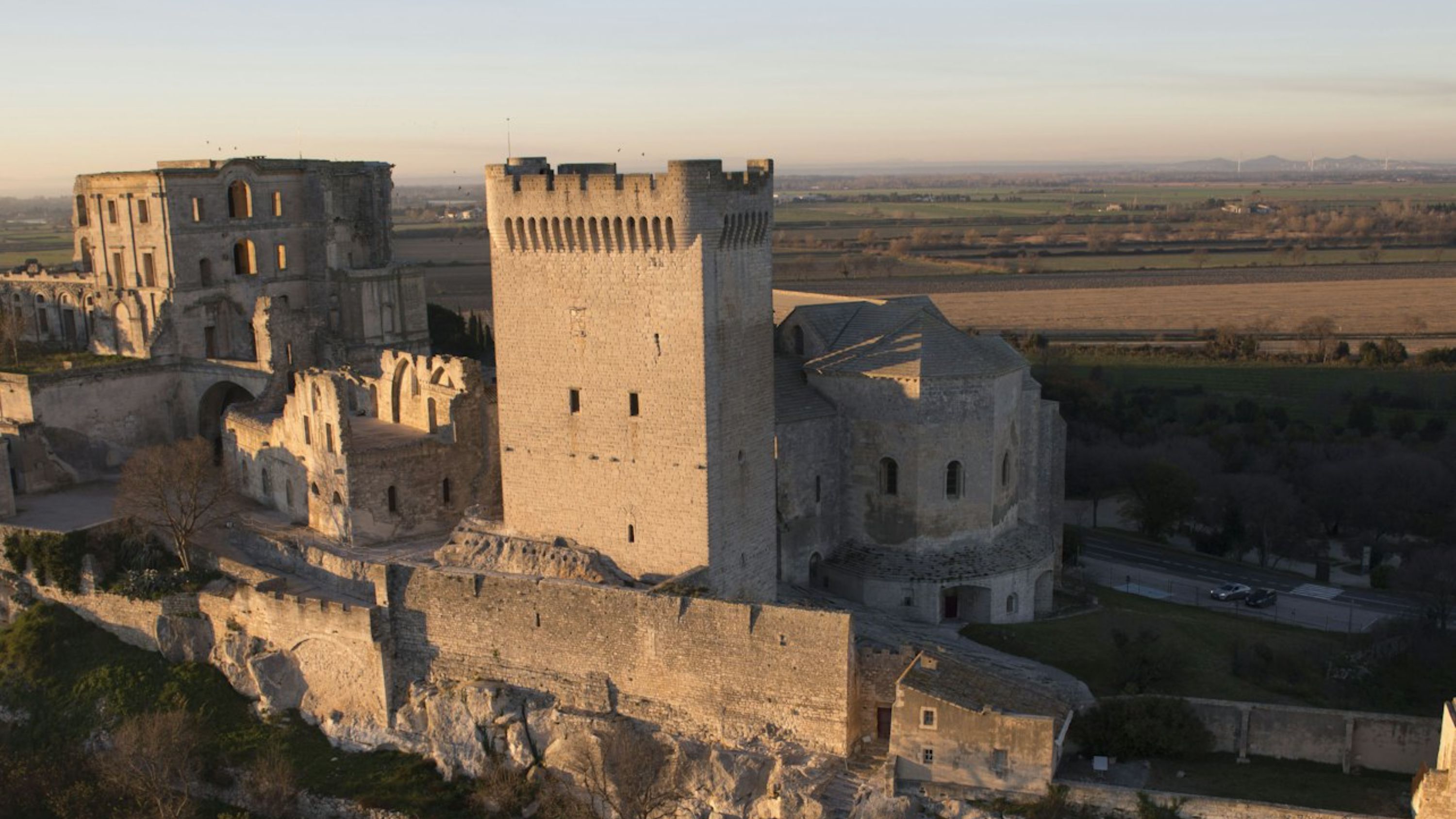 亚尔的蒙马儒修道院门票