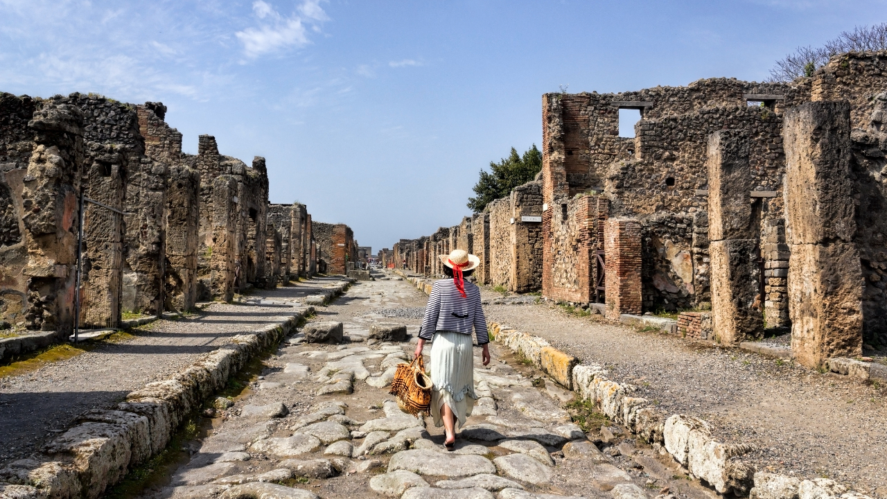 从那不勒斯出发前往庞贝古城和索伦托之旅