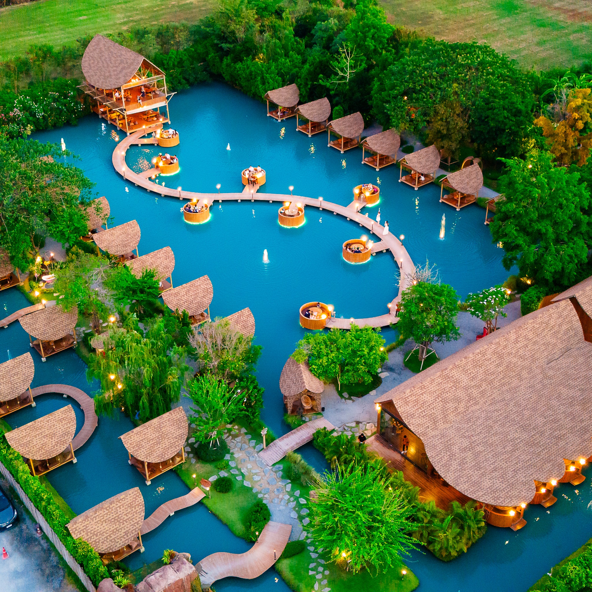 泰国泡泡屋森林餐厅预订