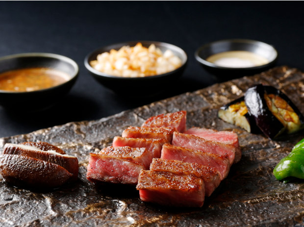 六本木モンシェルトントン（ROPPONGI Mon Cher Ton Ton）铁板烧 - 东京六本木