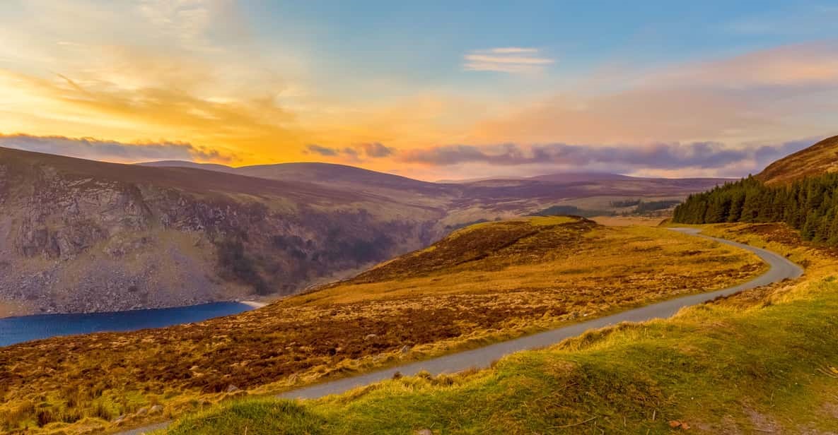 都柏林野性威克洛山脉和格兰达洛海岸短途旅行
