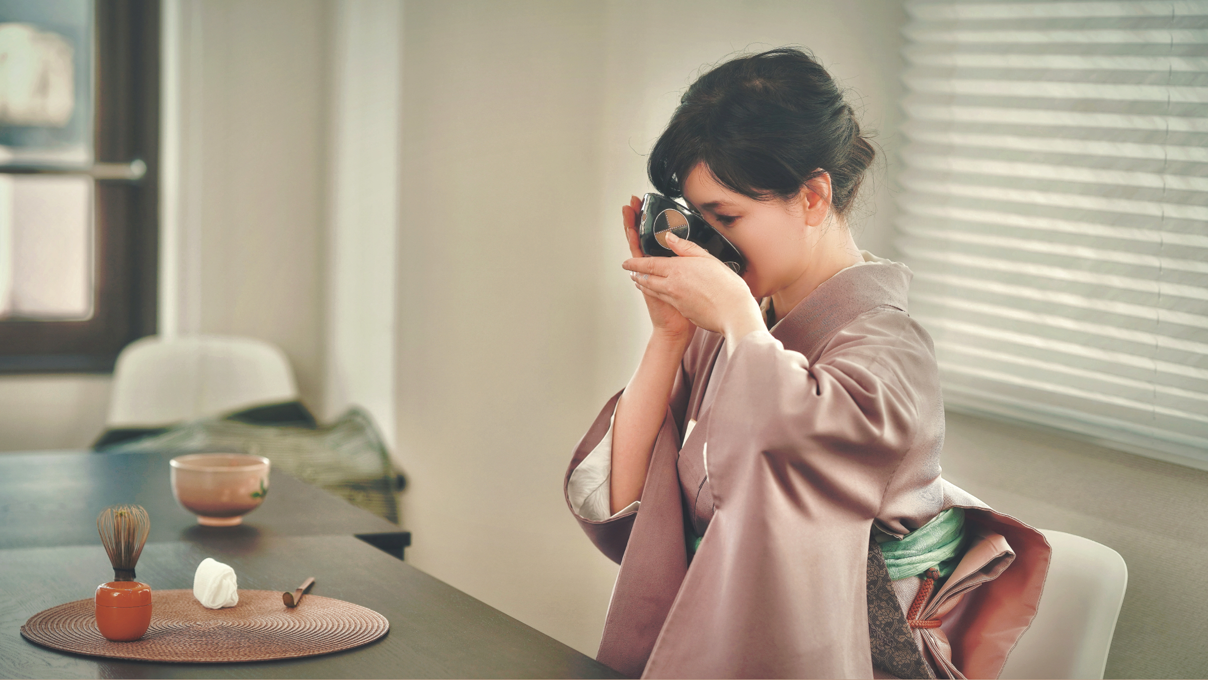 在浅草寺和天空树附近享受特别的桌上茶道体验！