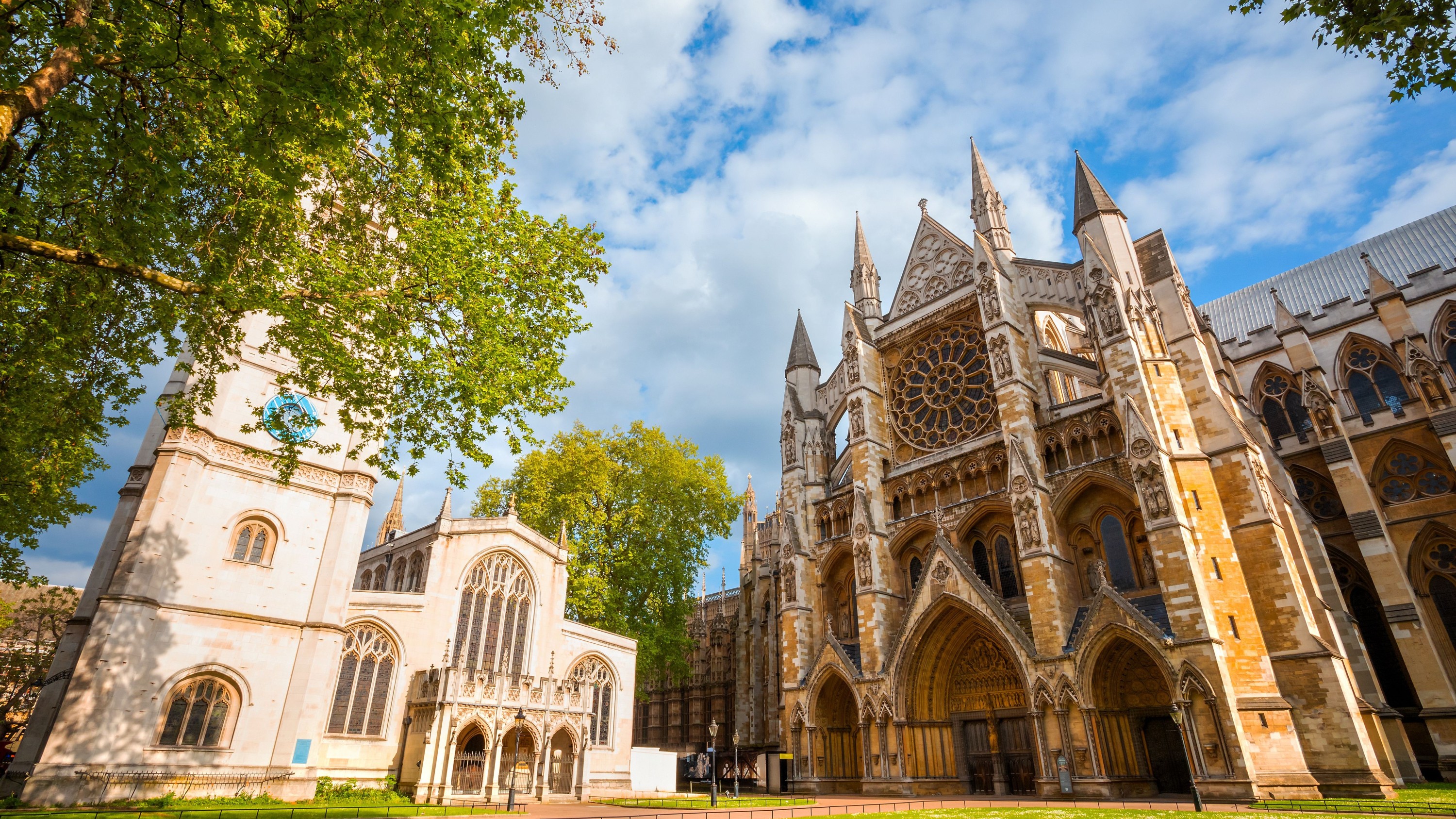 伦敦随上随下观光巴士与西敏寺门票