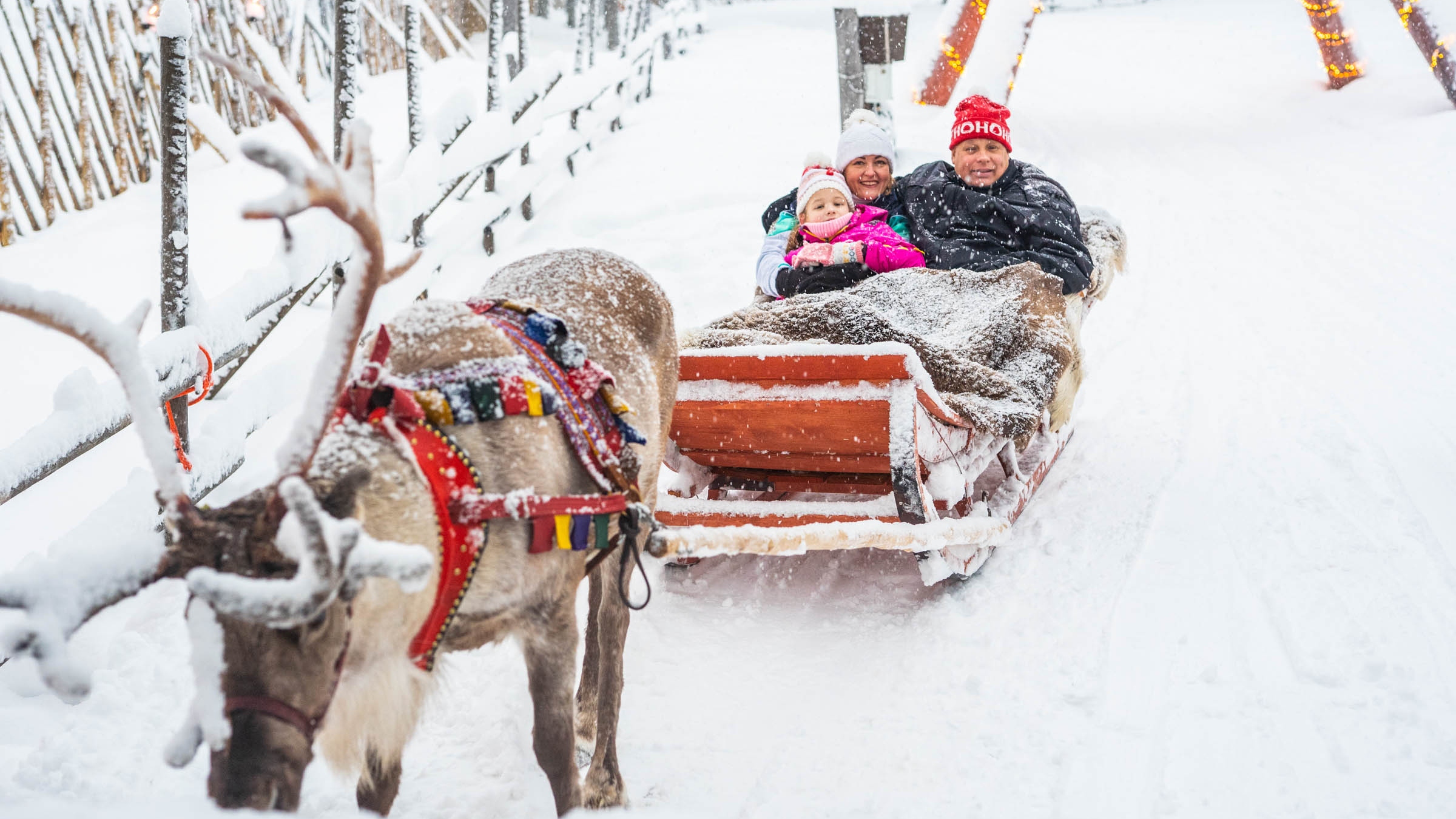 罗瓦涅米 (Rovaniemi) 圣诞老人村拍照体验
