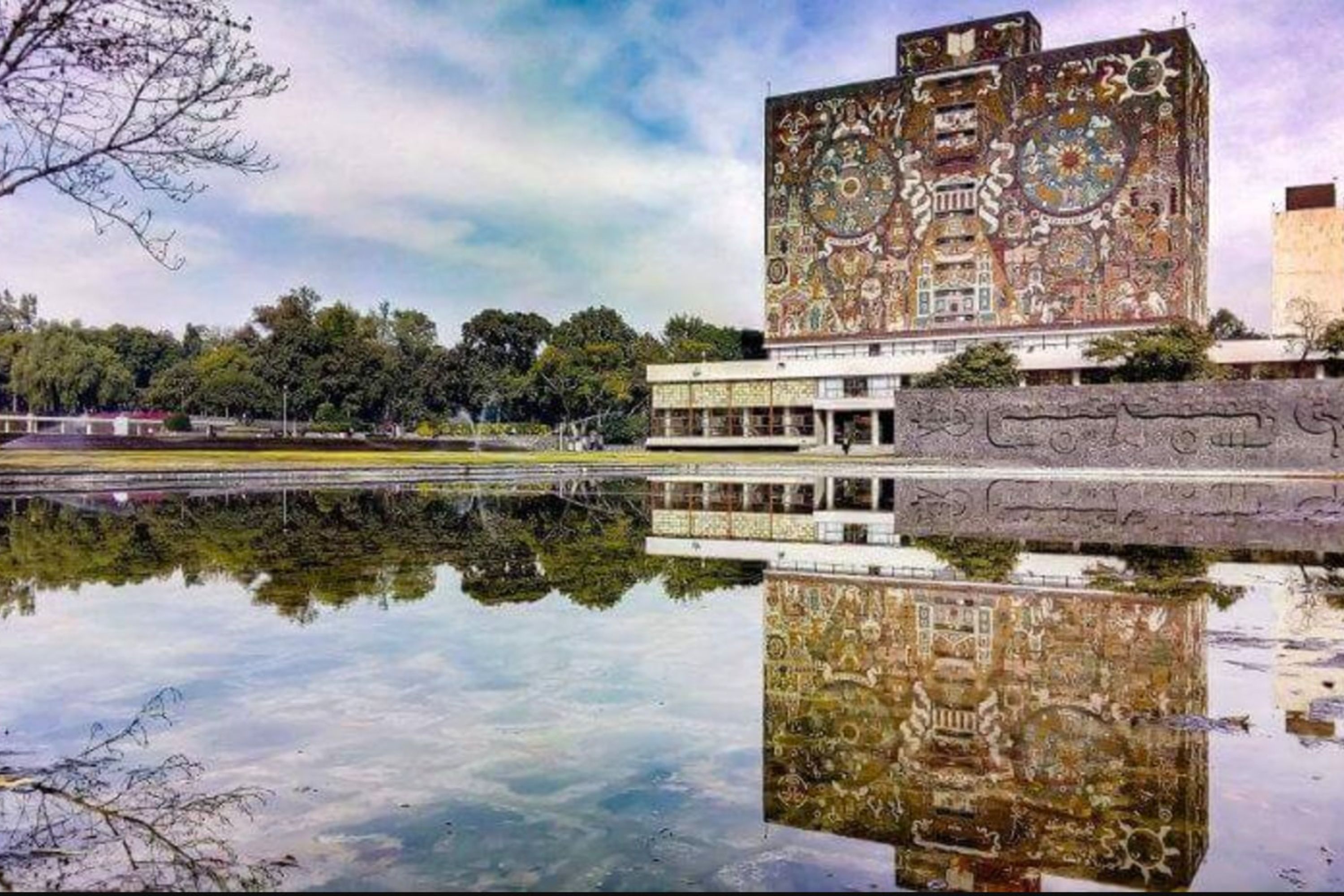 墨西哥城大学城体育场和壁画之旅