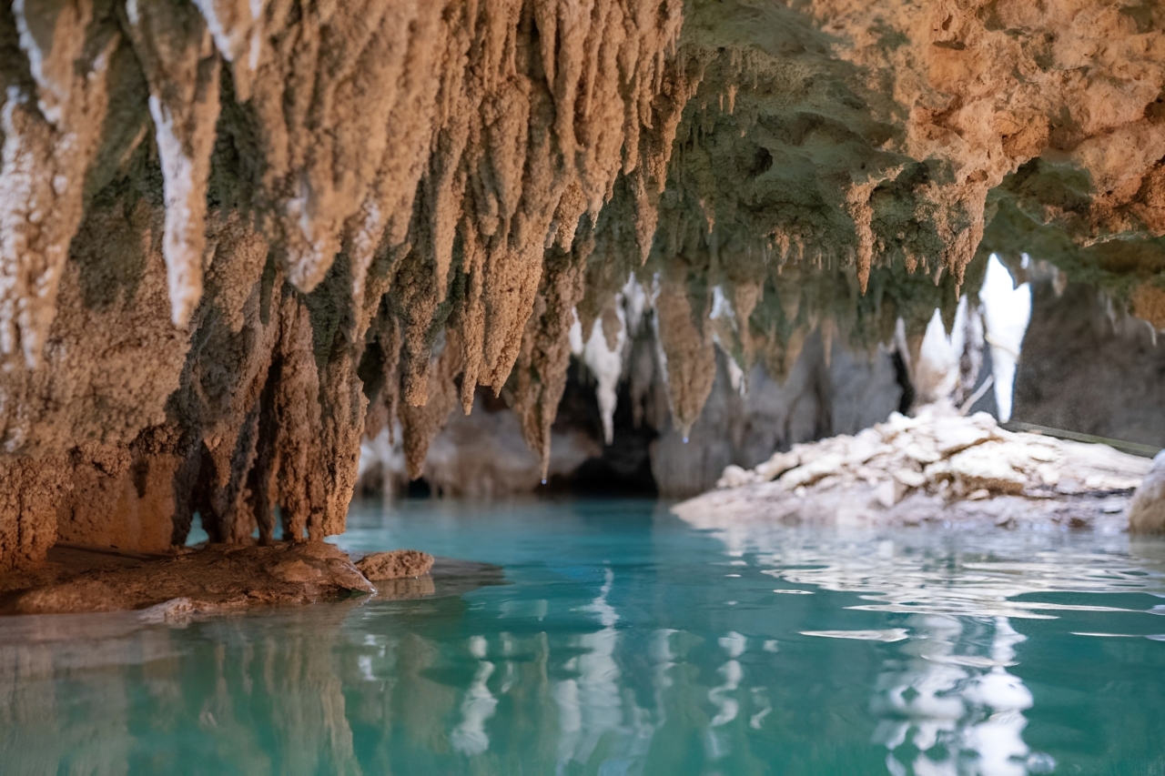 墨西哥里维埃拉玛雅图卢姆和天然井一日探索之旅