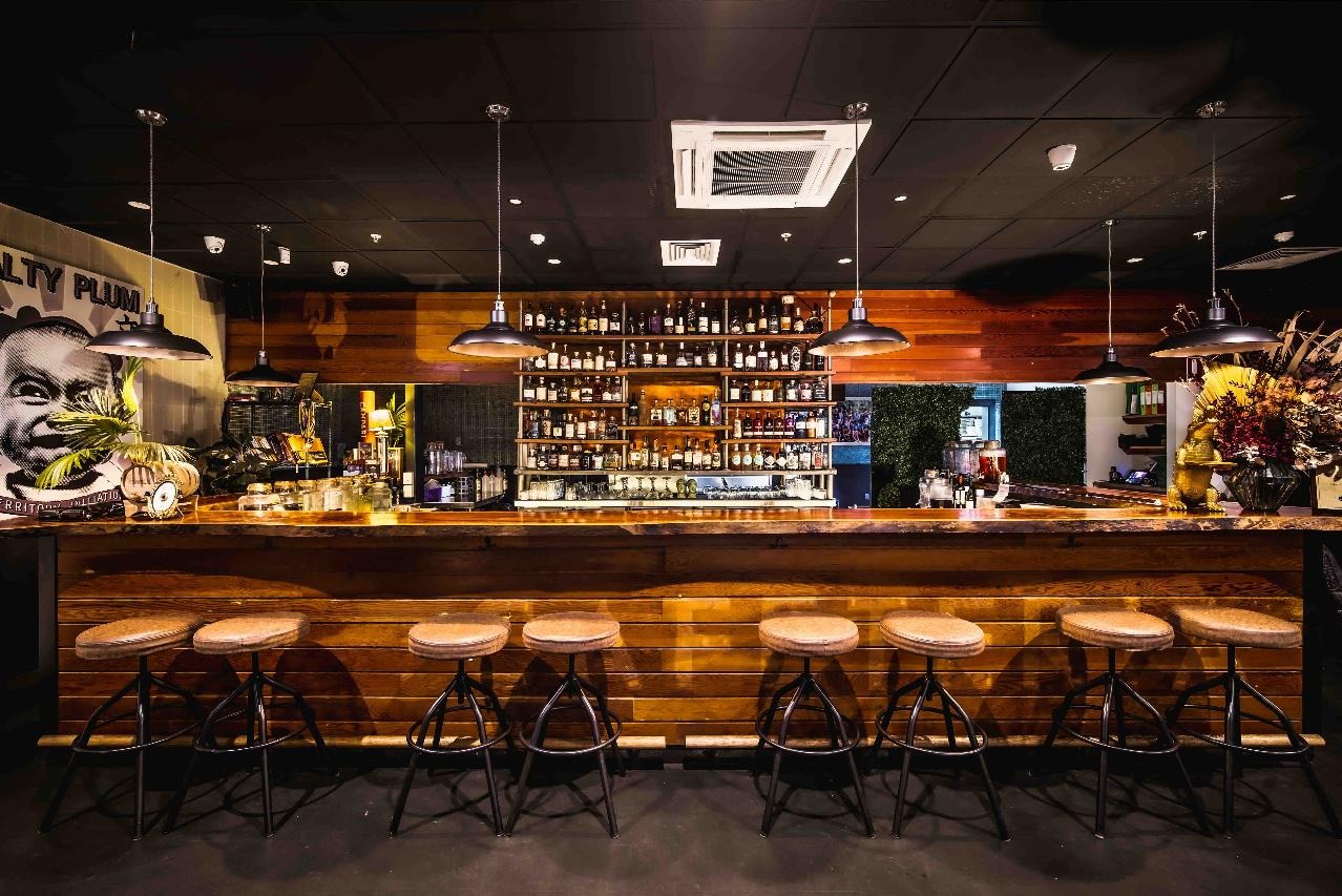 5小时蒸馏厂之旅（含内陆美食餐点 & 观光）