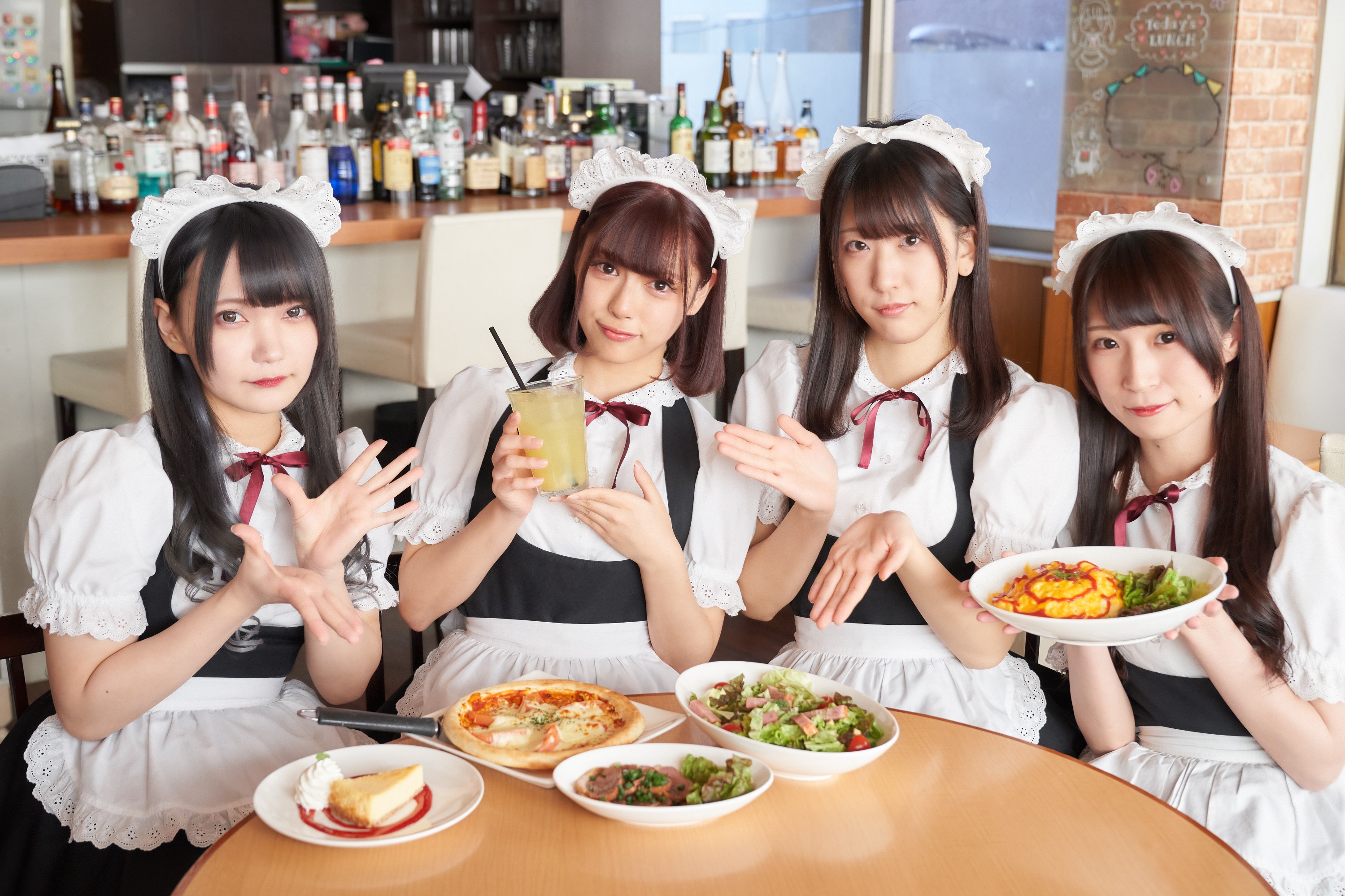 女仆咖啡厅 HoneyHoney (Maid Cafe HoneyHoney) (池袋)