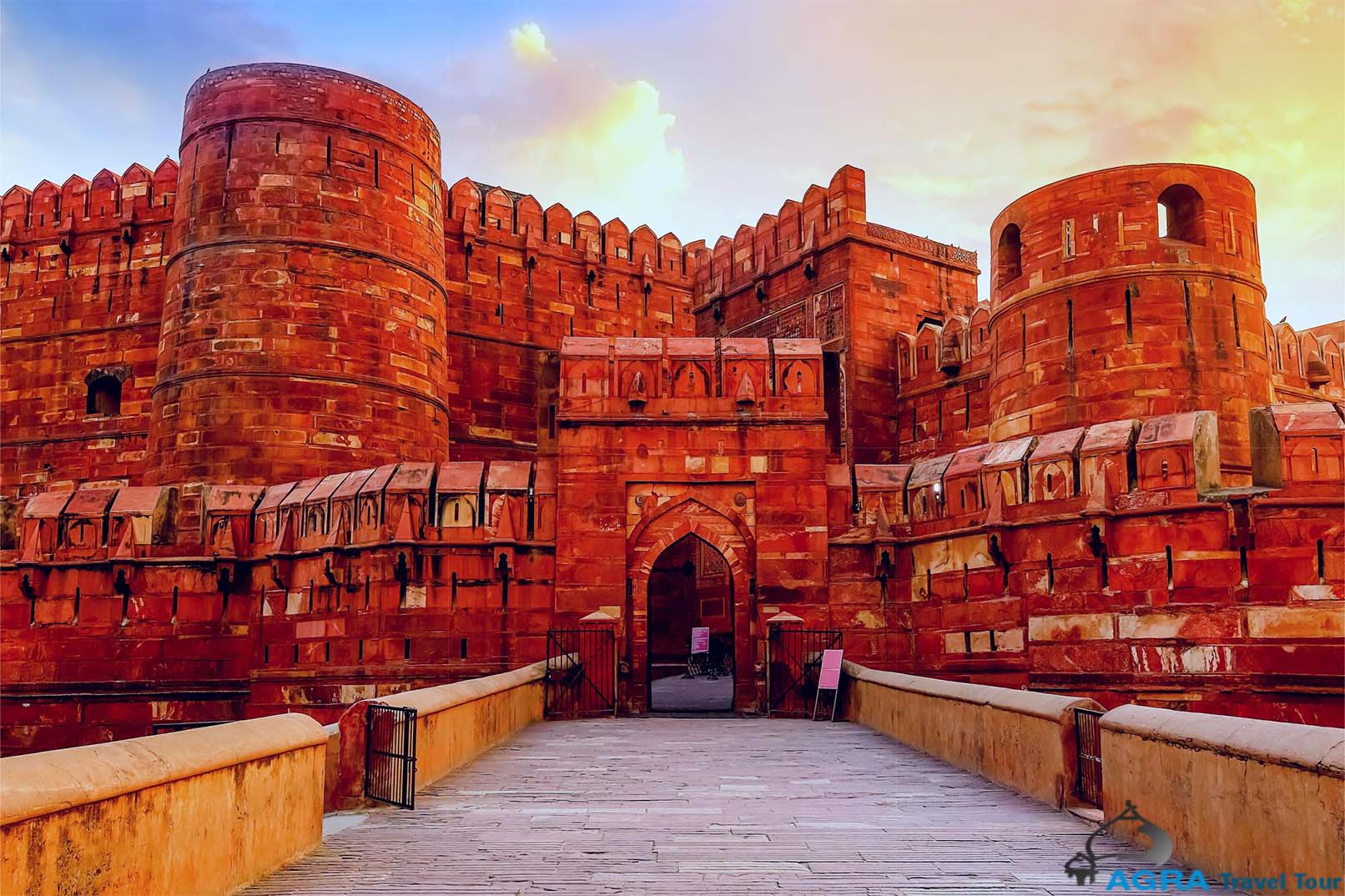 德里出发：阿格拉一日游（汽车）