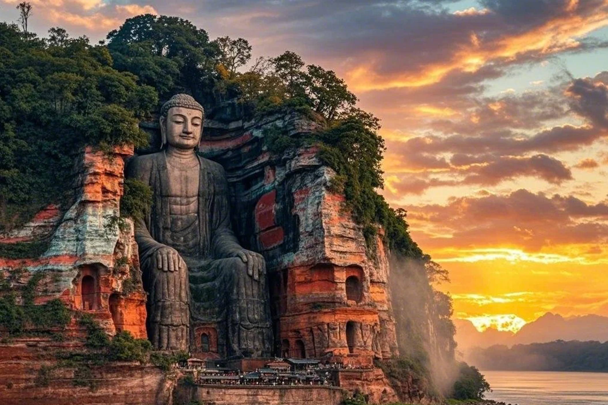 四川乐山大佛+黄龙溪古镇1日游（ 世界最大石刻乐山大佛+奇观三江交汇+黄龙溪古镇）