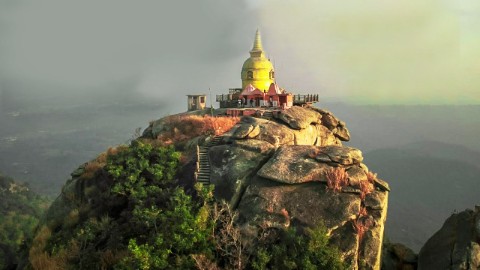 菩提伽耶出发的古帕山一日游