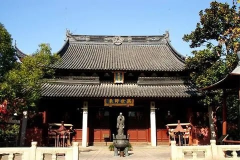 上海私人导览1日游 文庙 人民广场 玉佛禅寺 花鸟市场 南京路 外滩