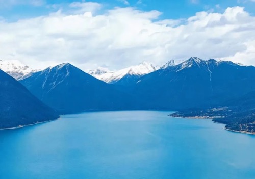 【私享定制团】西藏野奢私家7日（林芝+雅鲁藏布江大峡谷+巴松措+然乌湖+来古冰川+纳木错+布达拉宫）