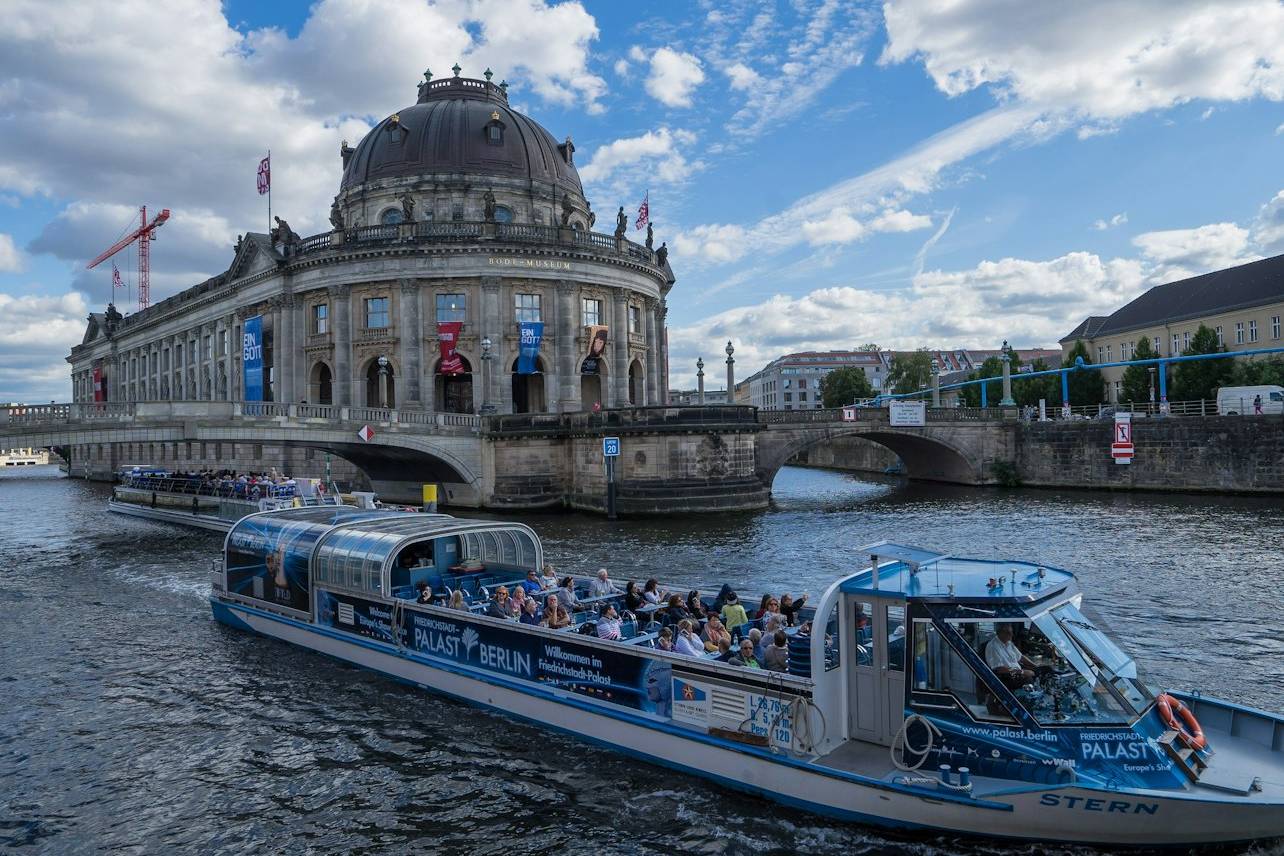 柏林历史观光游船（从尼古拉区出发）