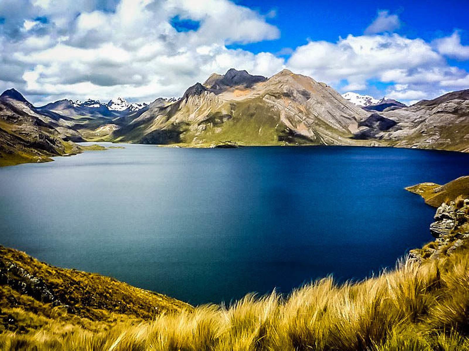 马卡波马科查 - 湖畔路线