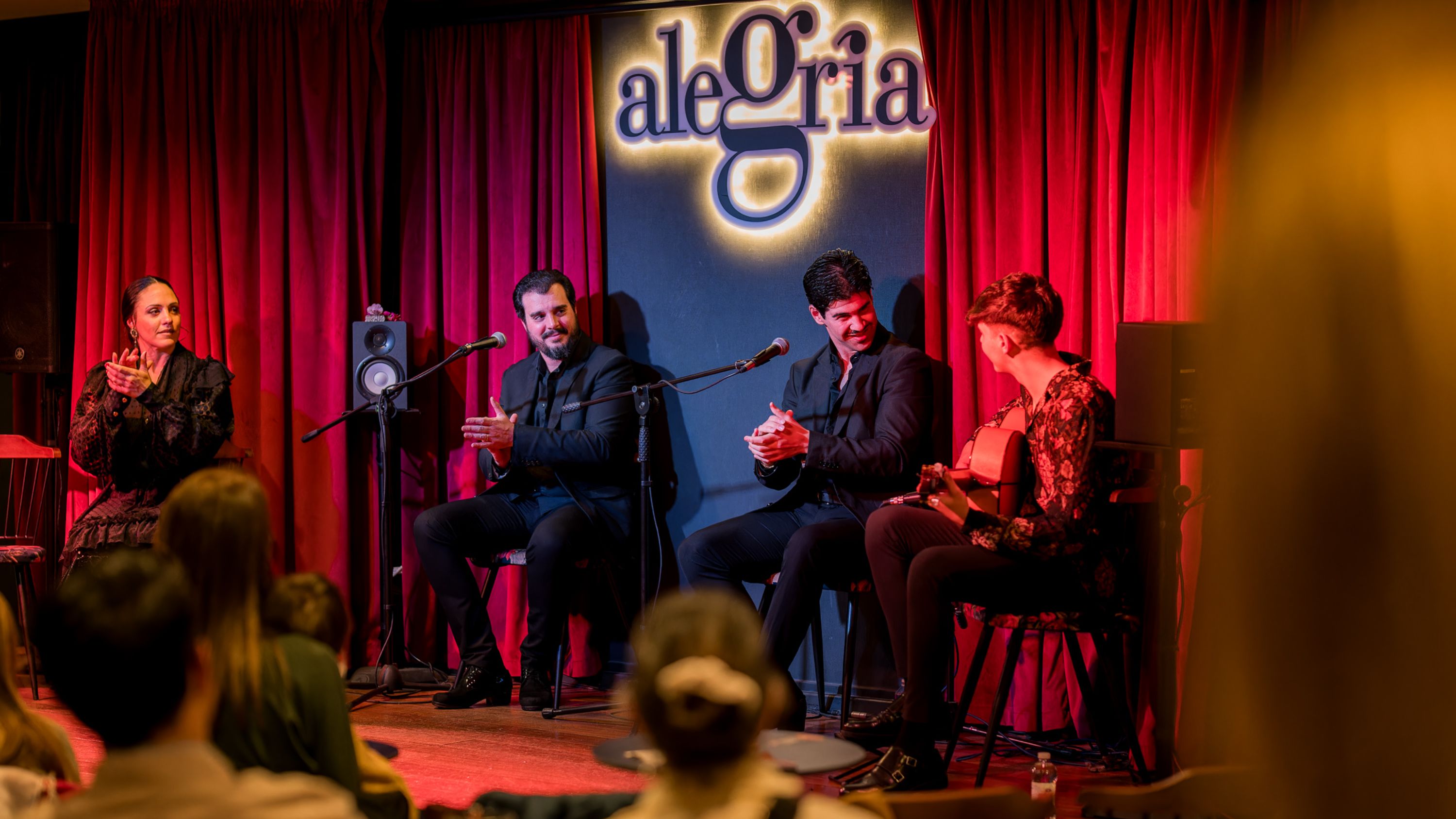 马拉加佛朗明哥 Alegria 舞团佛朗明哥表演 (Flamenco show at Flamenco Alegria in Malaga)