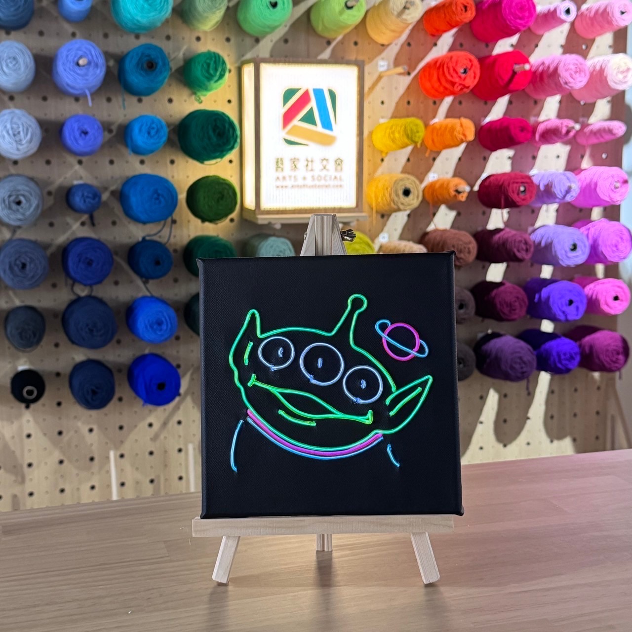 台北: 霓虹灯手作课程