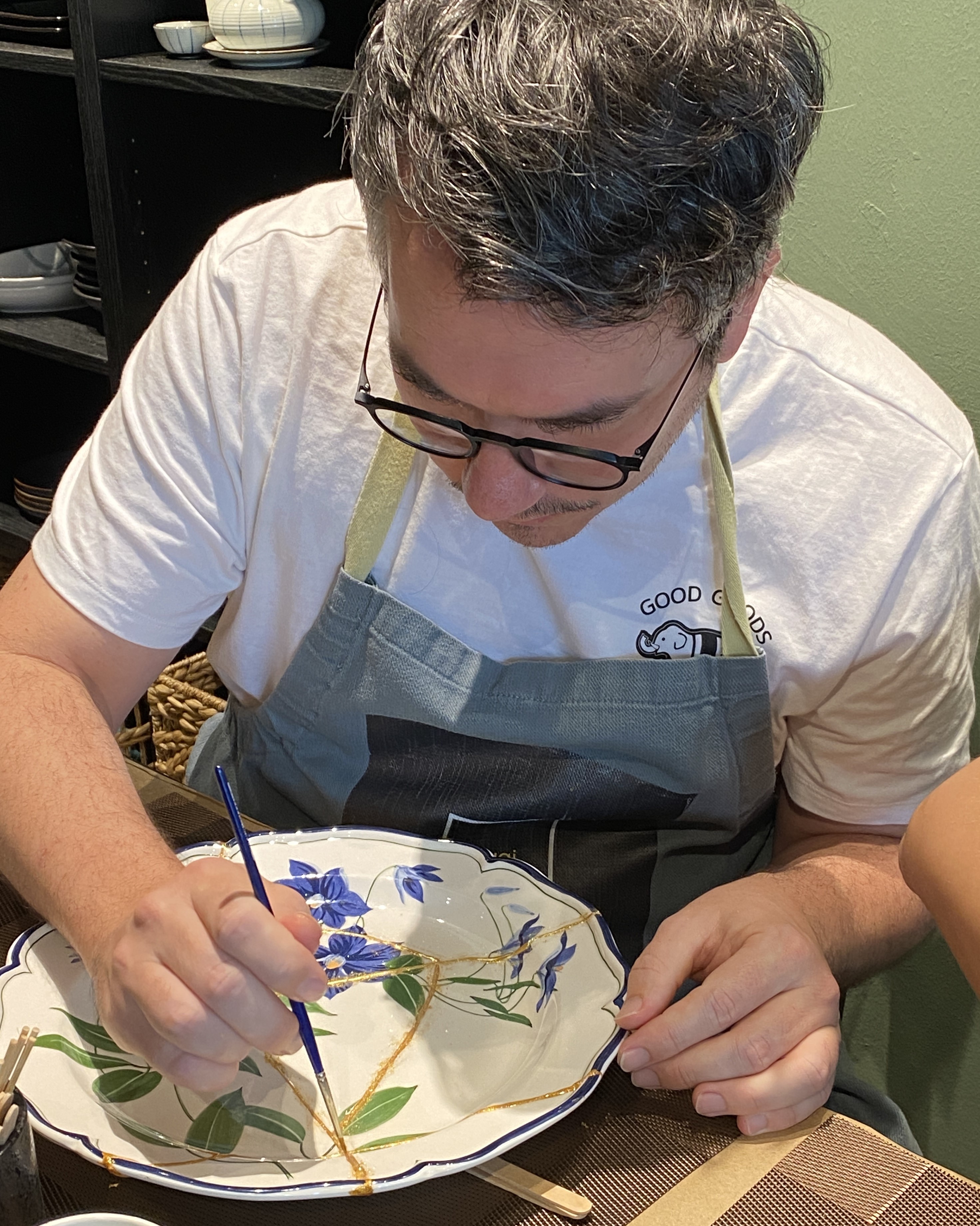 体验全球首创食品级现代金继工艺工作坊