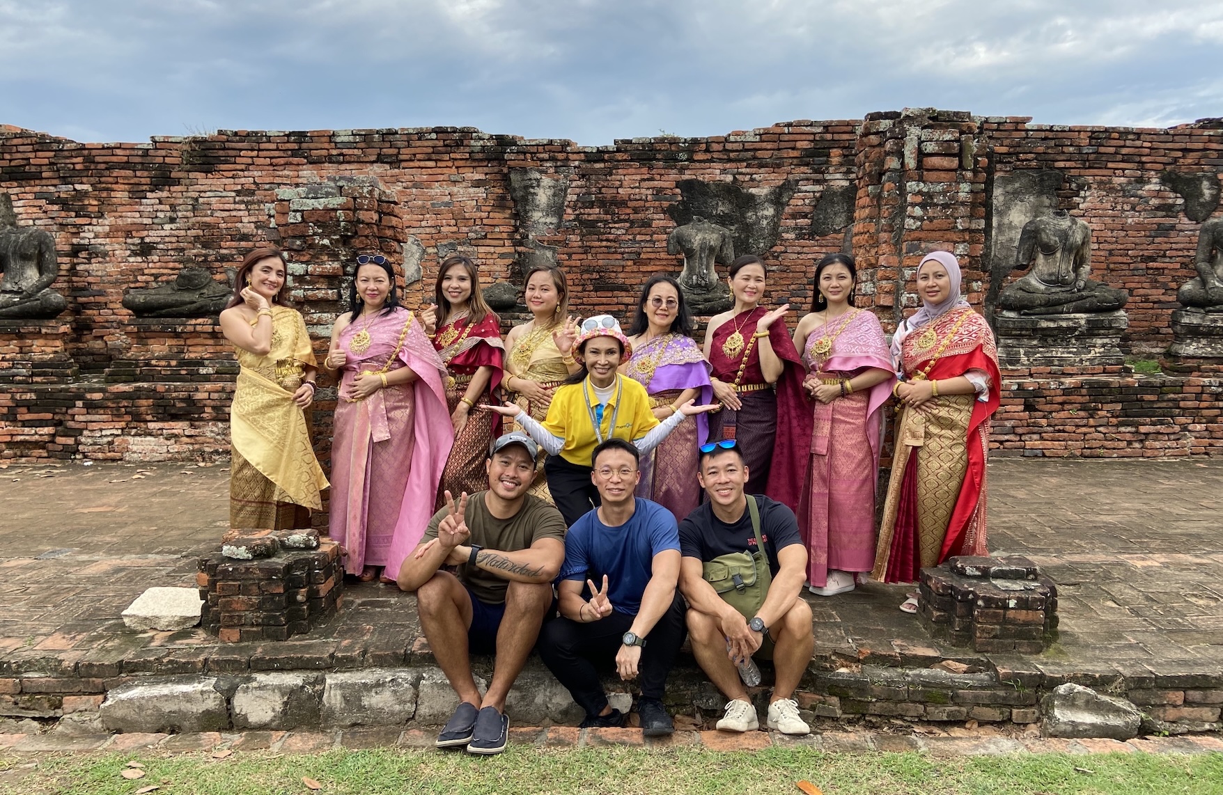 大城必访寺庙和历史之旅