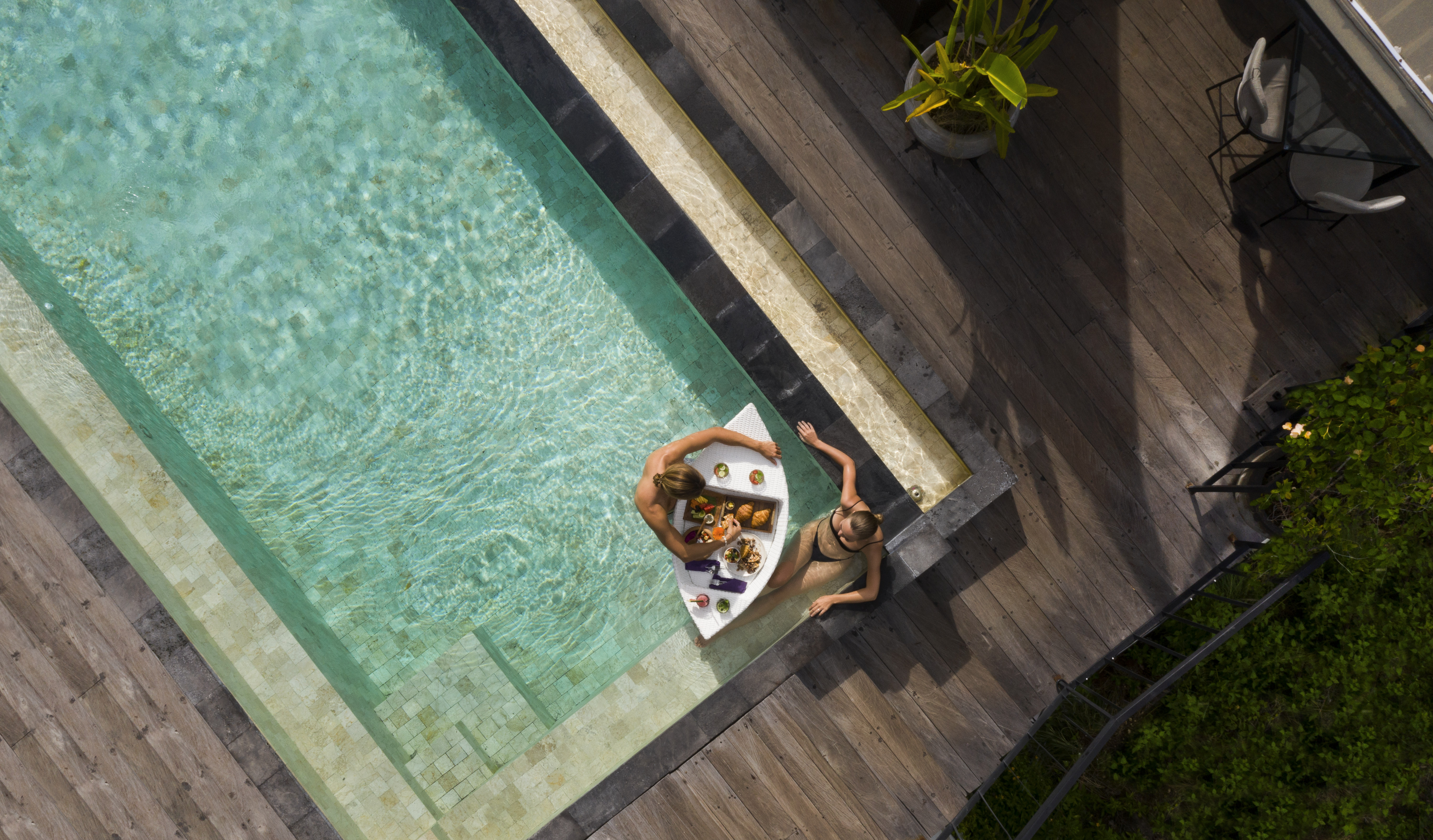 阿迪瓦纳瓦纳卡利度假村（Adiwana Warnakali Resort）佩尼达岛用餐体验