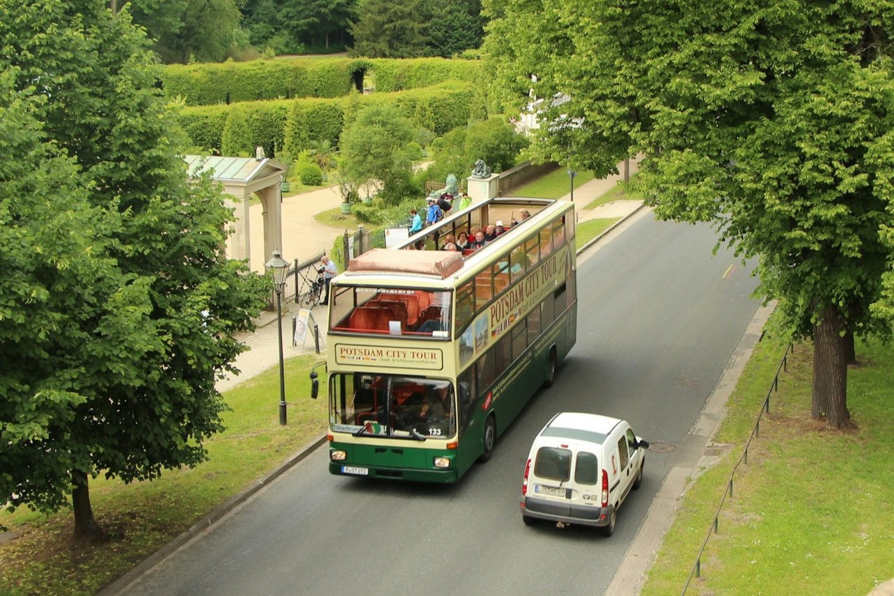 波茨坦城市与城堡之旅