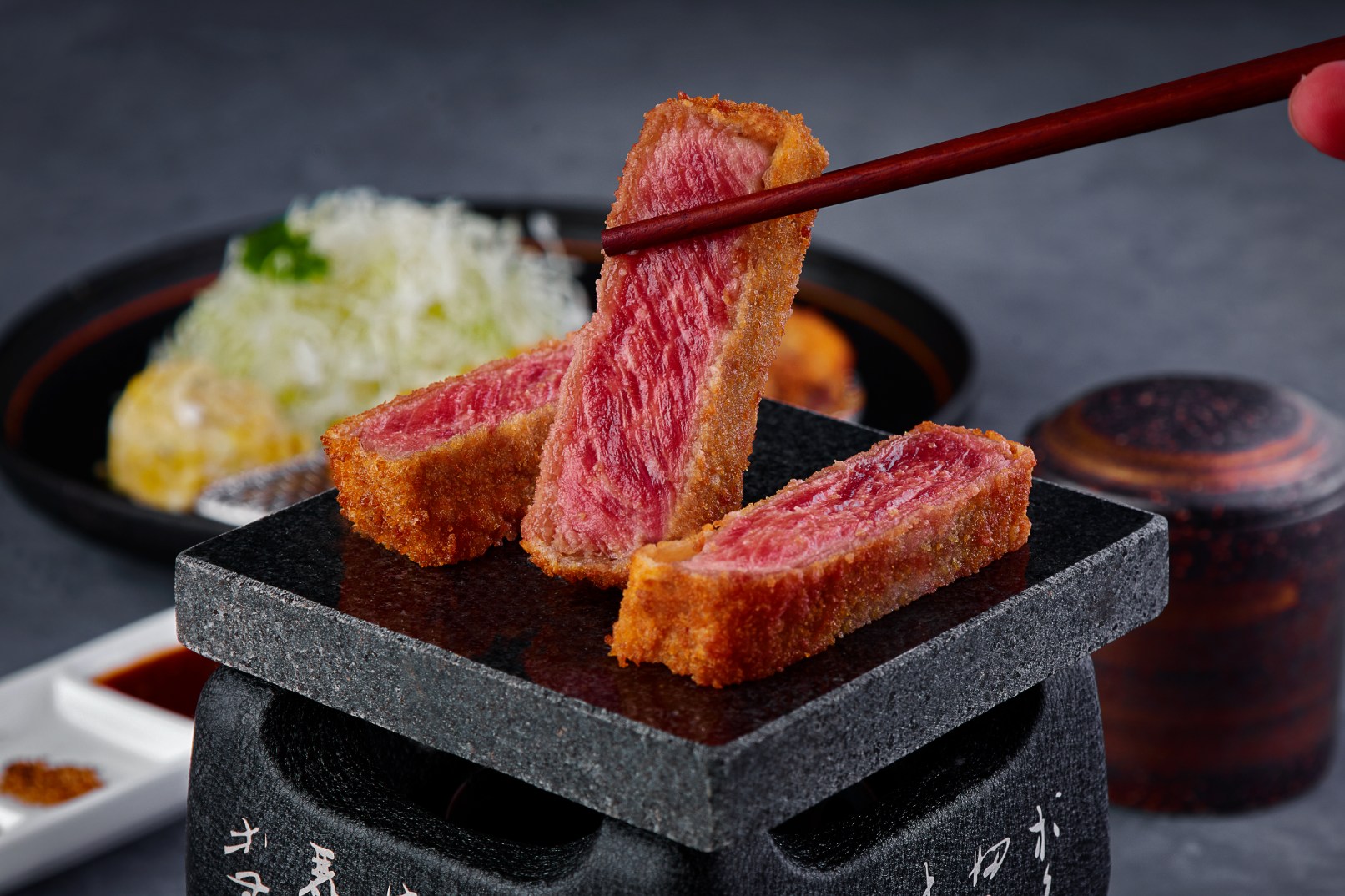 长滩岛 (Boracay) 的牛かつもと村 (Gyukatsu-Motomura)