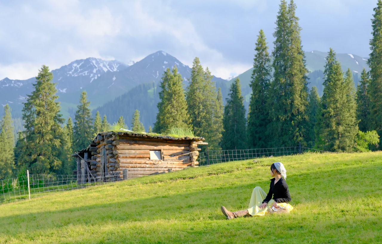 新疆牧野伊犁7日1+1头等舱（五大景区自驾+S101+赛里木湖帆船+恰西燕子桥/库尔德宁+那拉提轻旅拍+孟克特古道+六星街+独库公路）