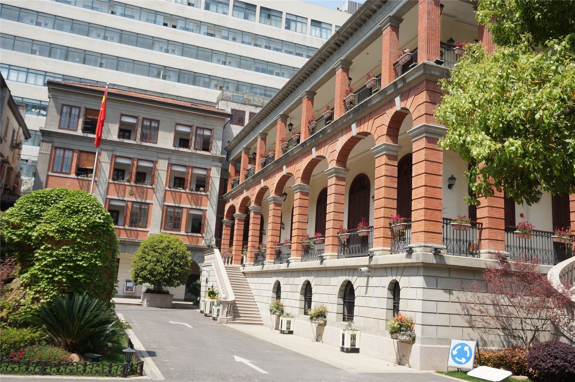 上海外滩 黄浦江游船 法租界 私人导览一日游