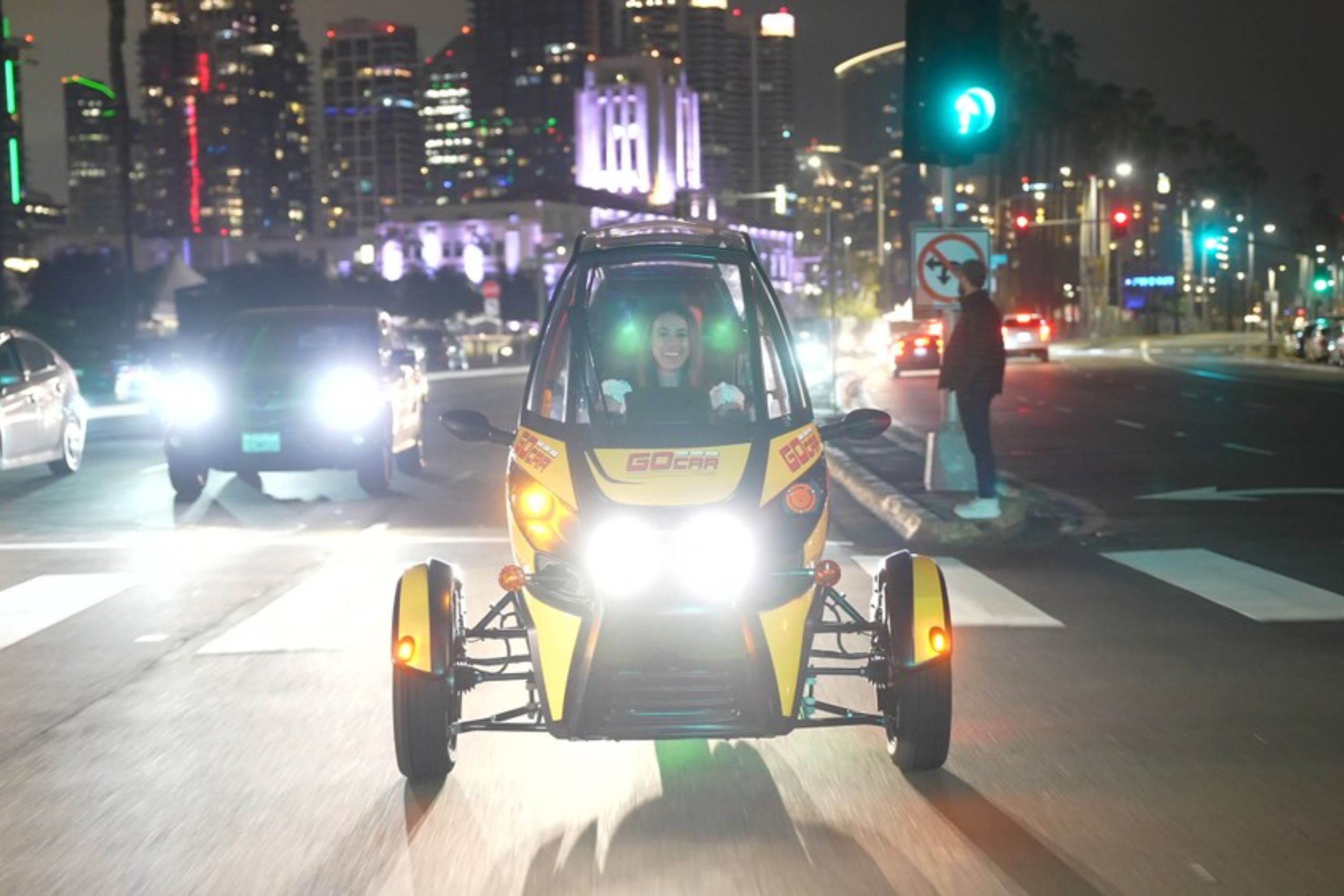 圣地牙哥 Gaslamp 区 & Embarcadero 区 GoCar 自驾体验