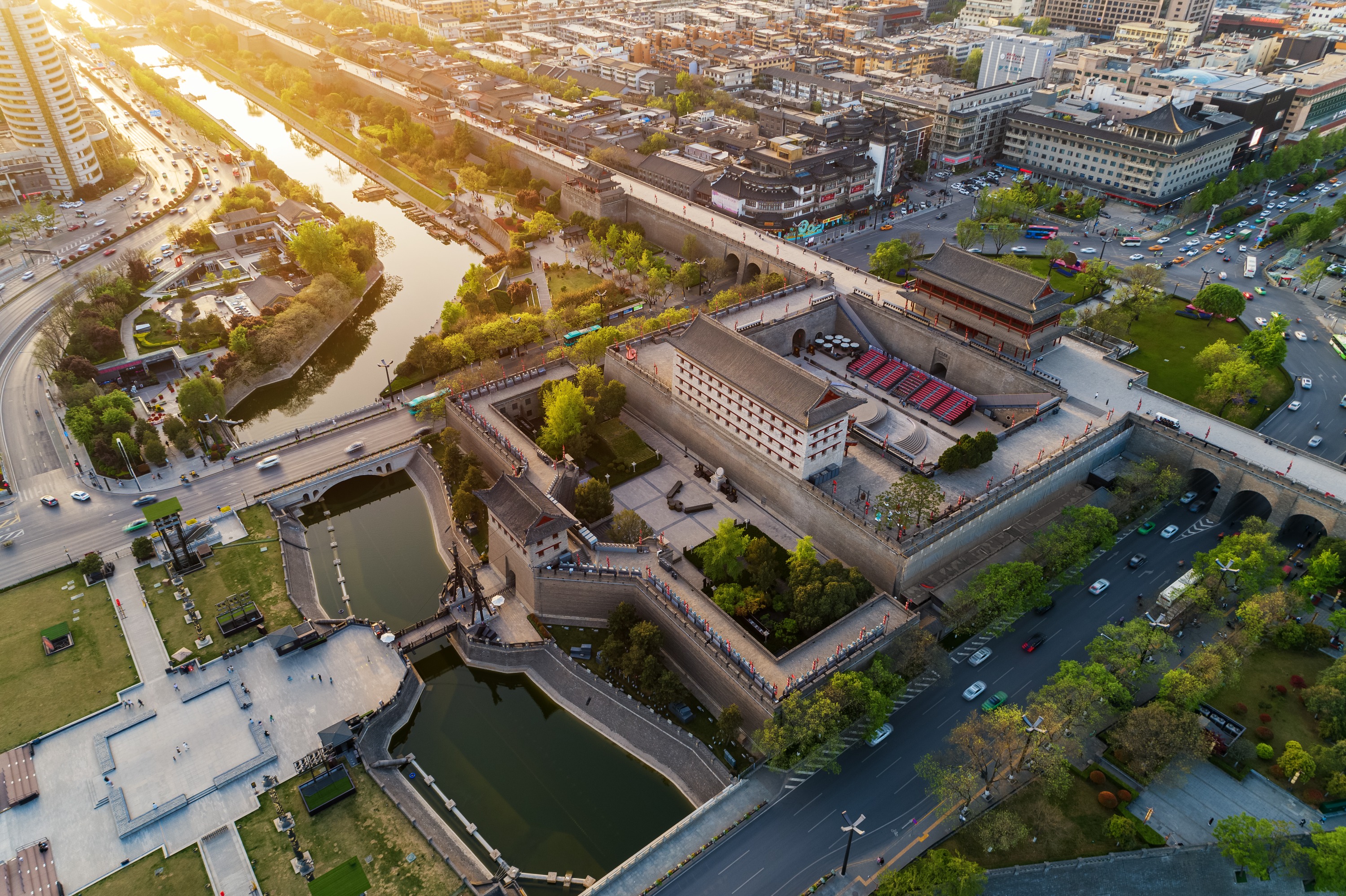 大明宫&西安城墙永宁门&西安碑林&回民街 包车一日游