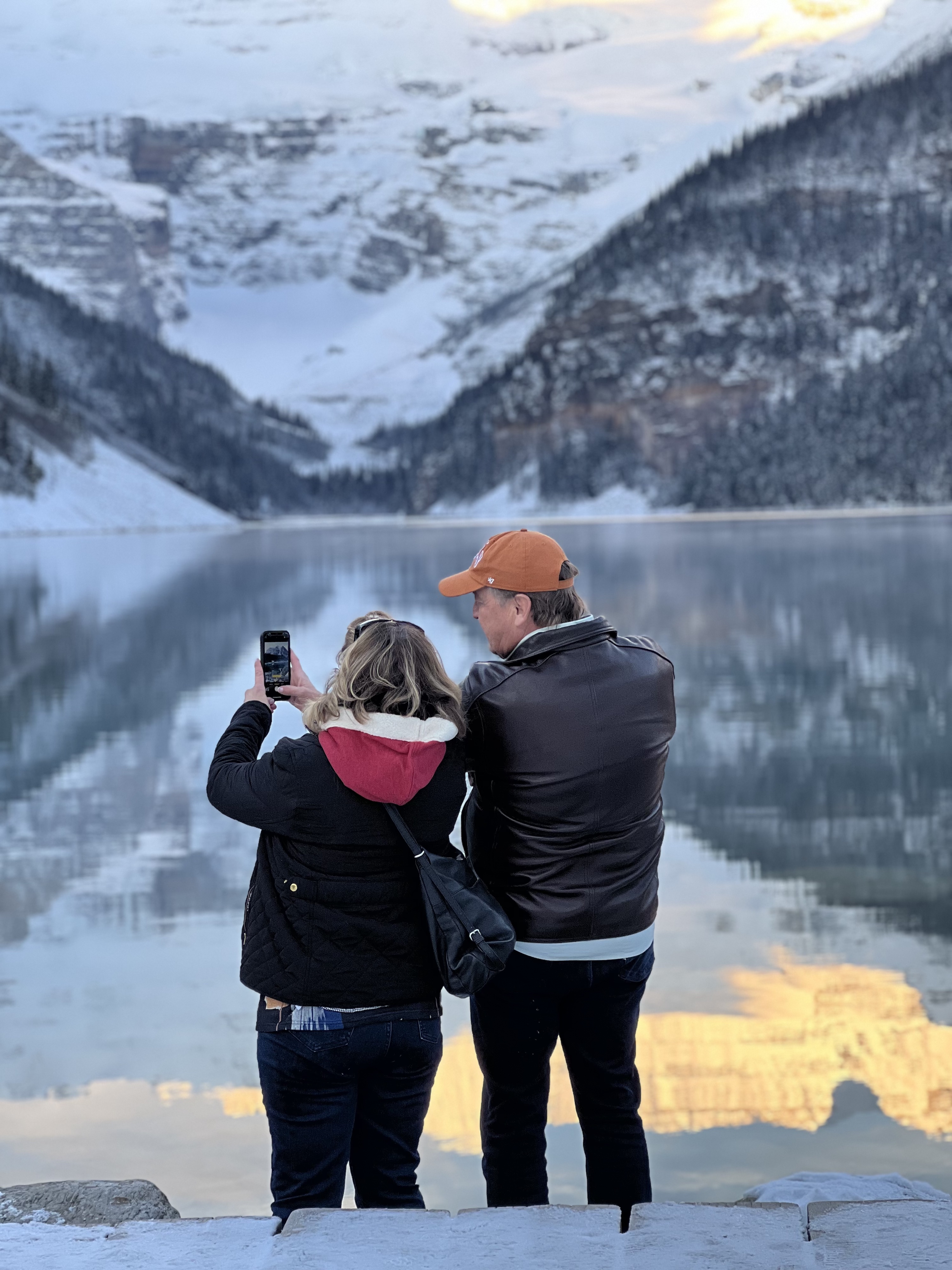 冬季班夫镇、约翰斯顿峡谷 & 大理石峡谷冰川健行