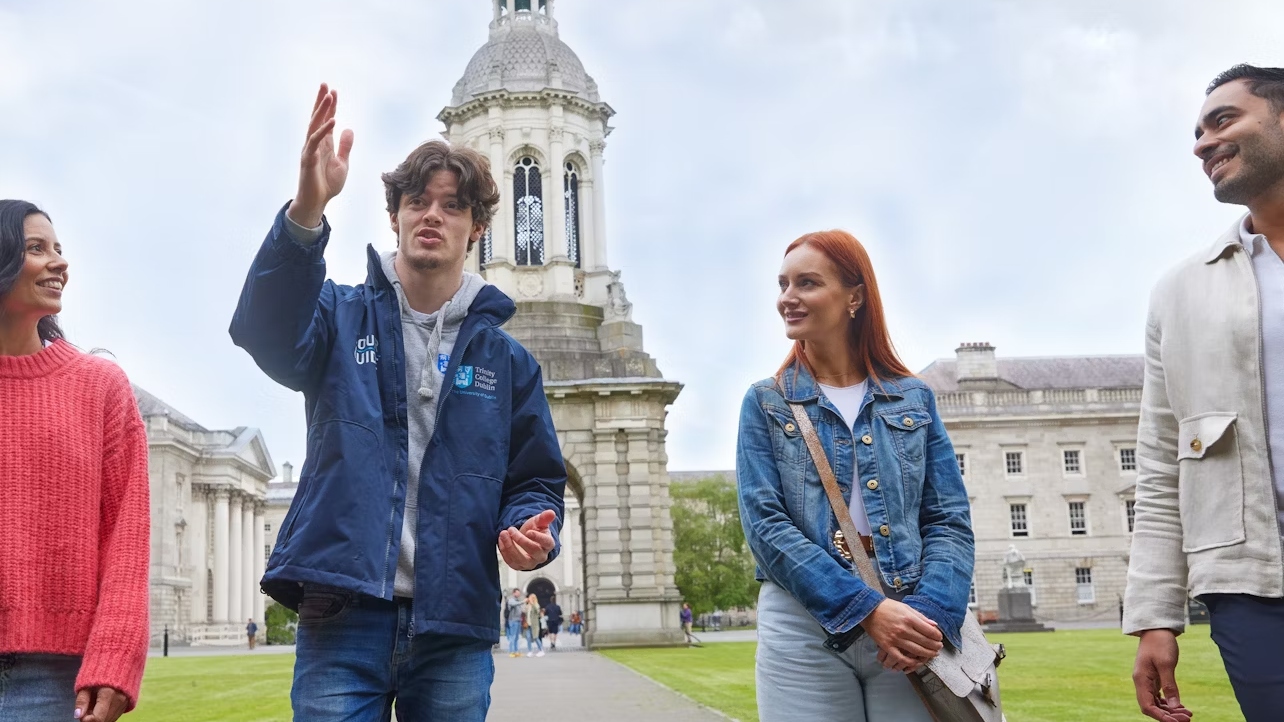 都柏林三一学院校园徒步之旅