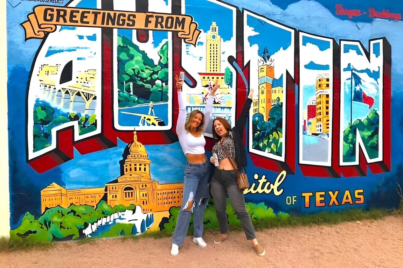 奥斯汀壁画自拍之旅：探索市中心标志性艺术