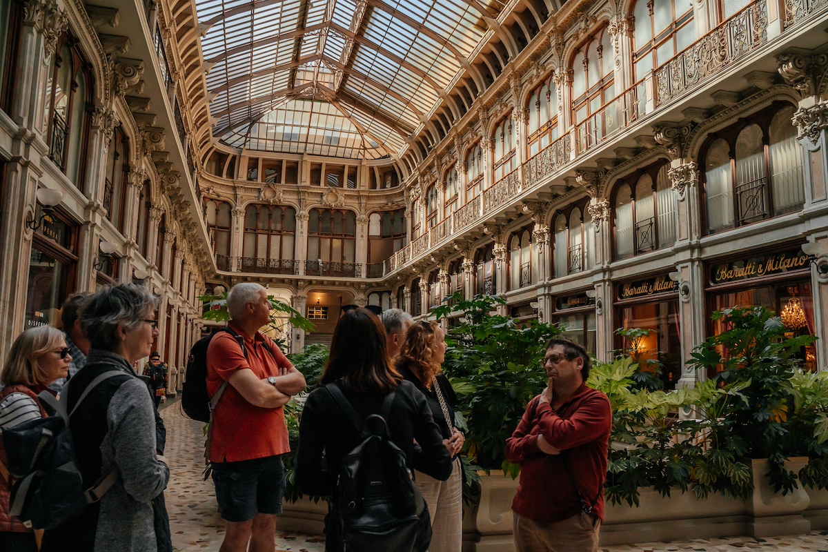 都灵圣卡洛广场 & 苏巴尔皮纳画廊步行游