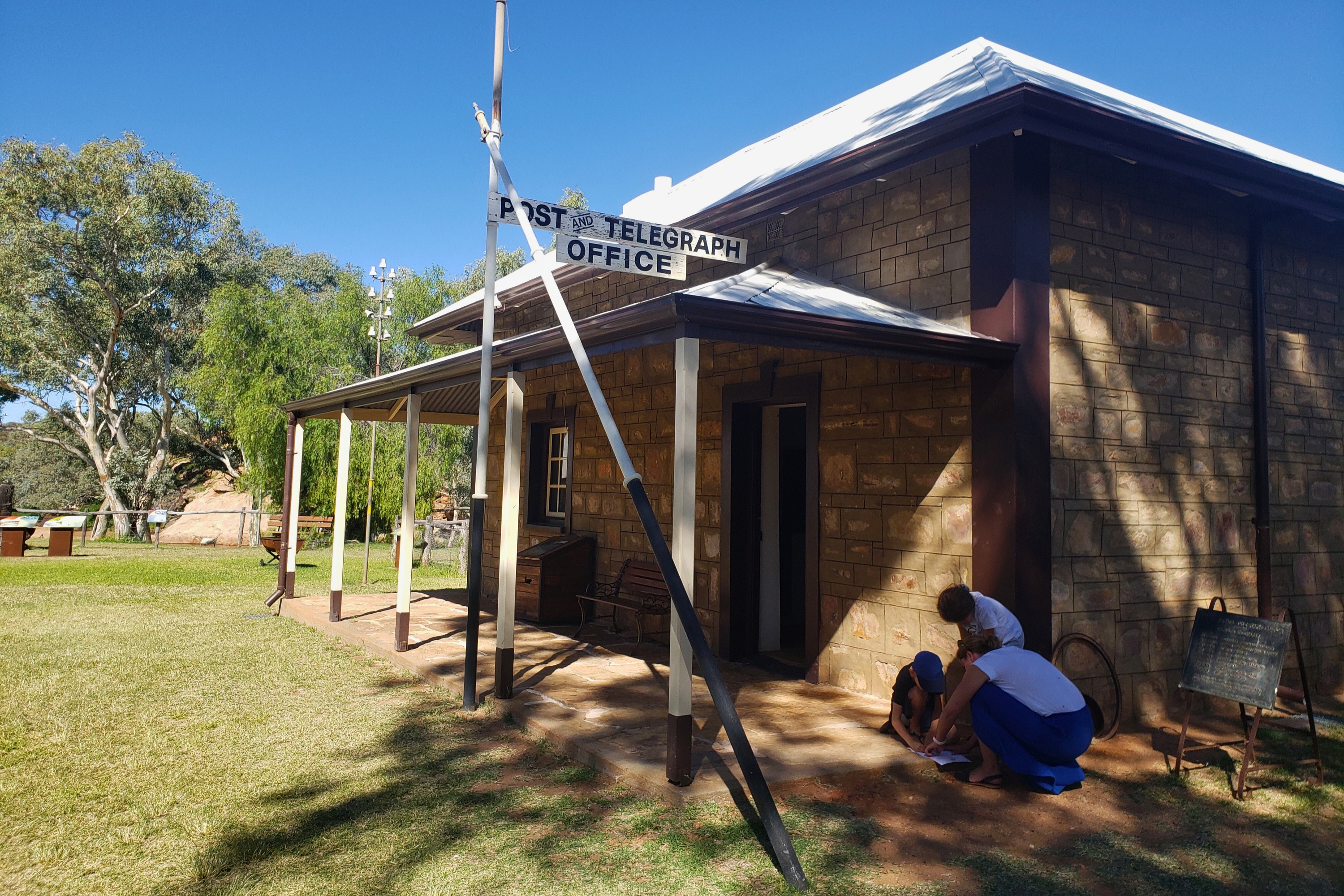爱丽丝梦游仙境历史之旅