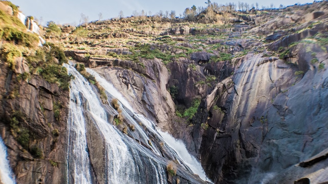 圣地牙哥出发菲尼斯特雷 & 死亡海岸一日游
