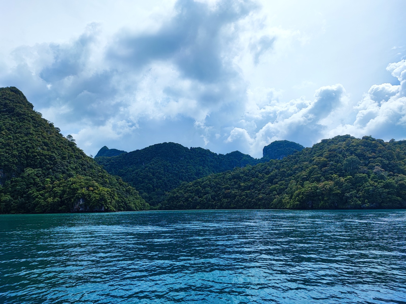 兰卡威阿凡提跳岛游船体验