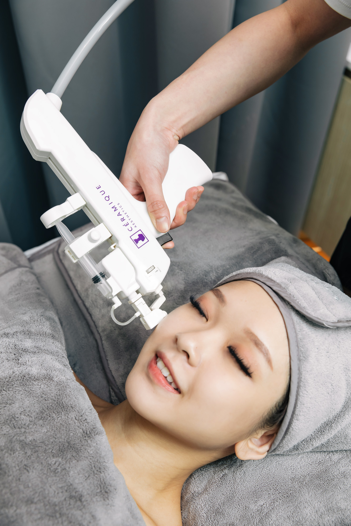 Ceramique Aesthetics Beauty & Wellness Spa 脸部护理