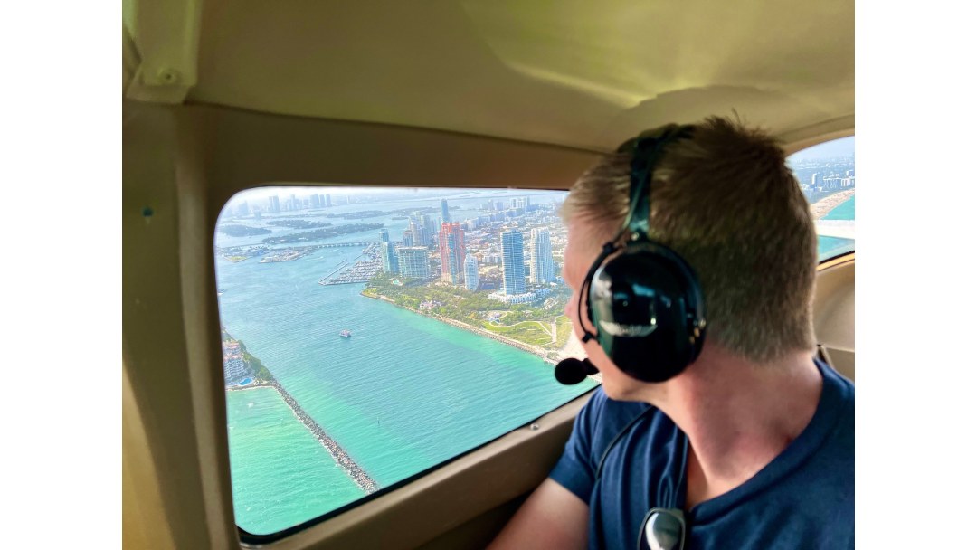 迈阿密南海滩私人飞机之旅（含饮品）