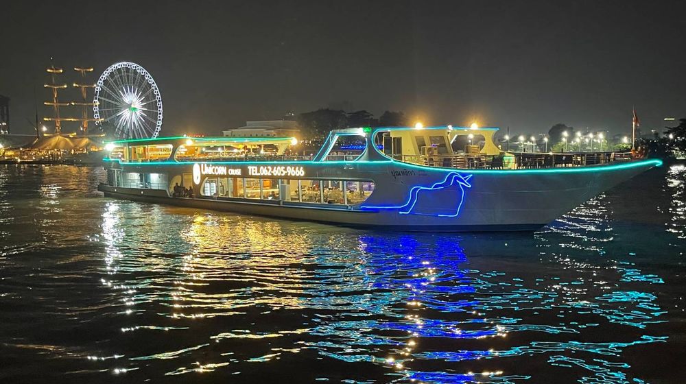 优尼克号-曼谷夜游湄南河 ICONSIAM 暹罗天地码头