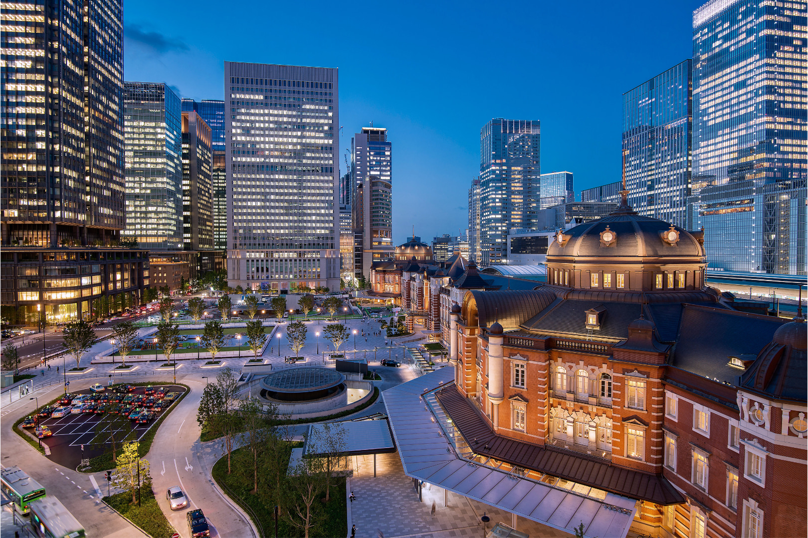 东京 (Tokyo) 市区、皇居 & 东京 (Tokyo) 站夜景中途停留之旅