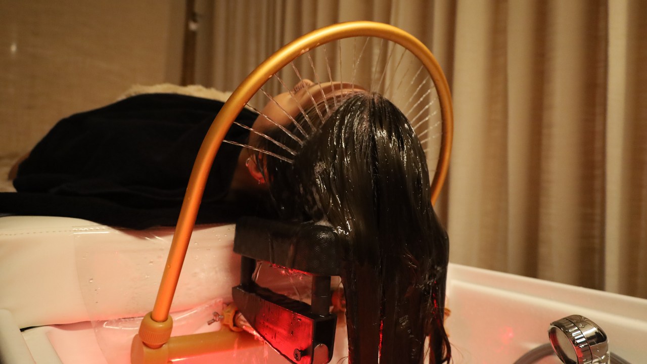 新加坡韩国式头部水疗