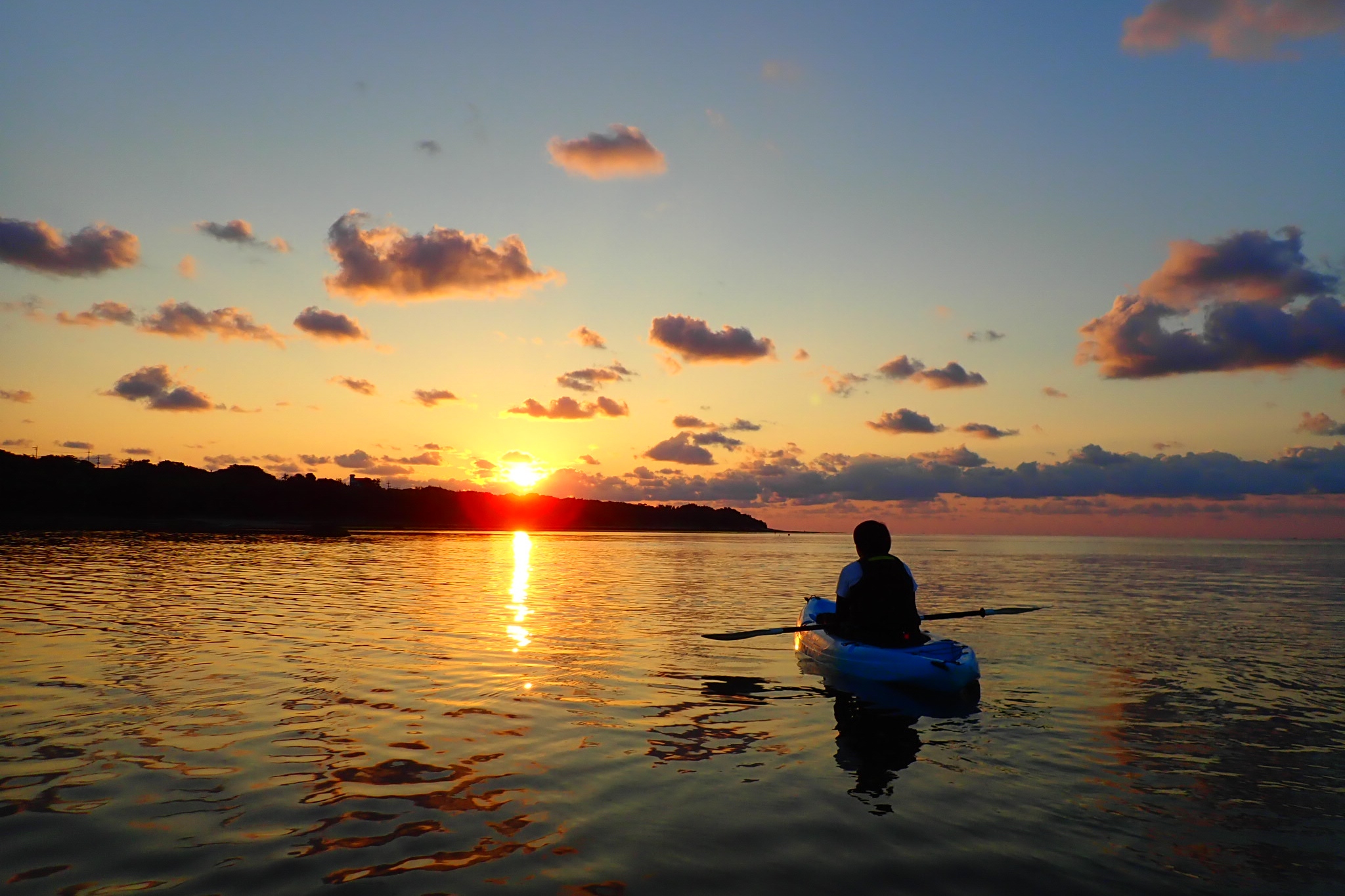 石垣岛：清晨 - 日出SUP或独木舟之旅