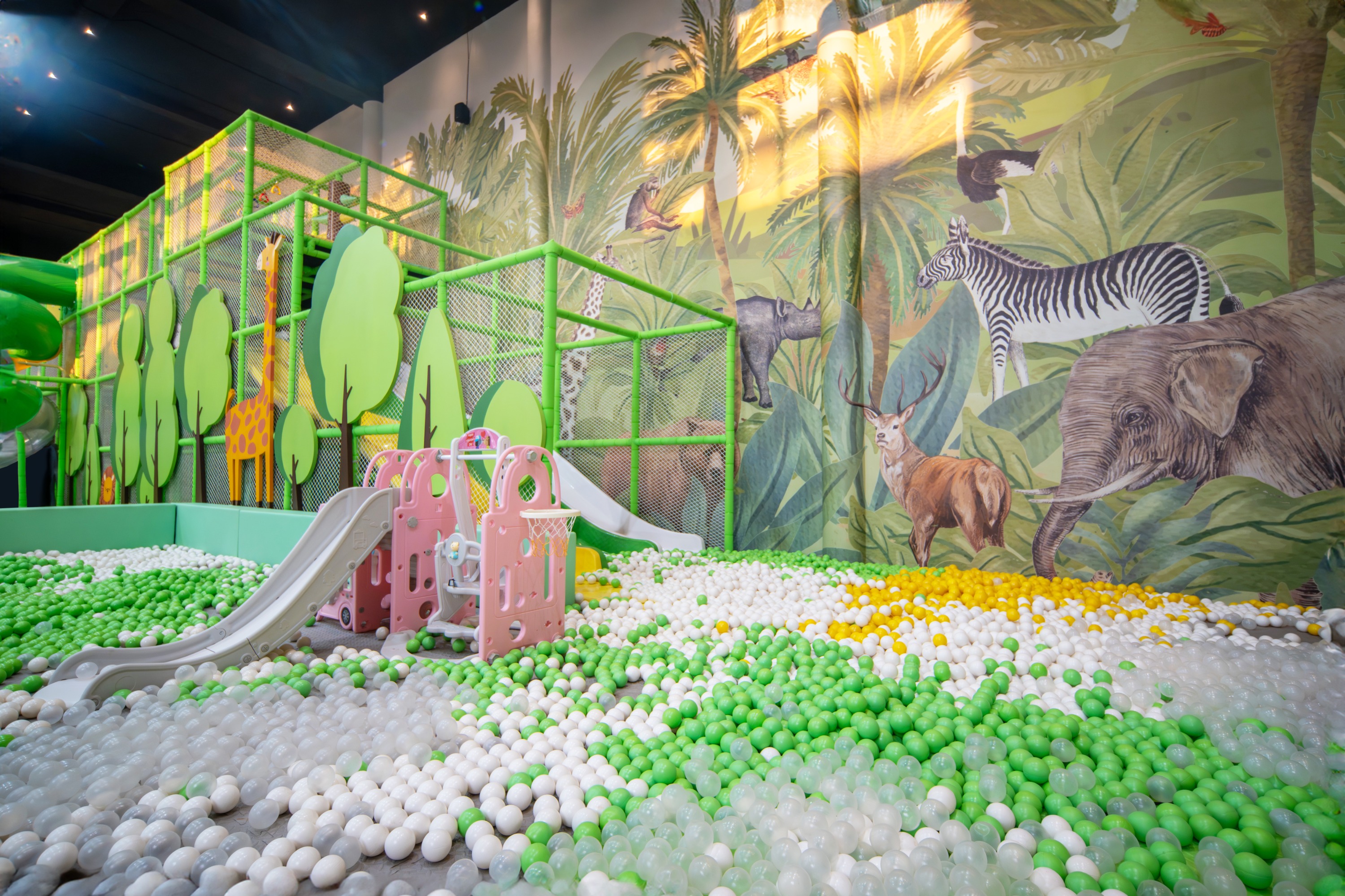 峇里岛彰古 Mai Main Playground 门票 & 餐饮券