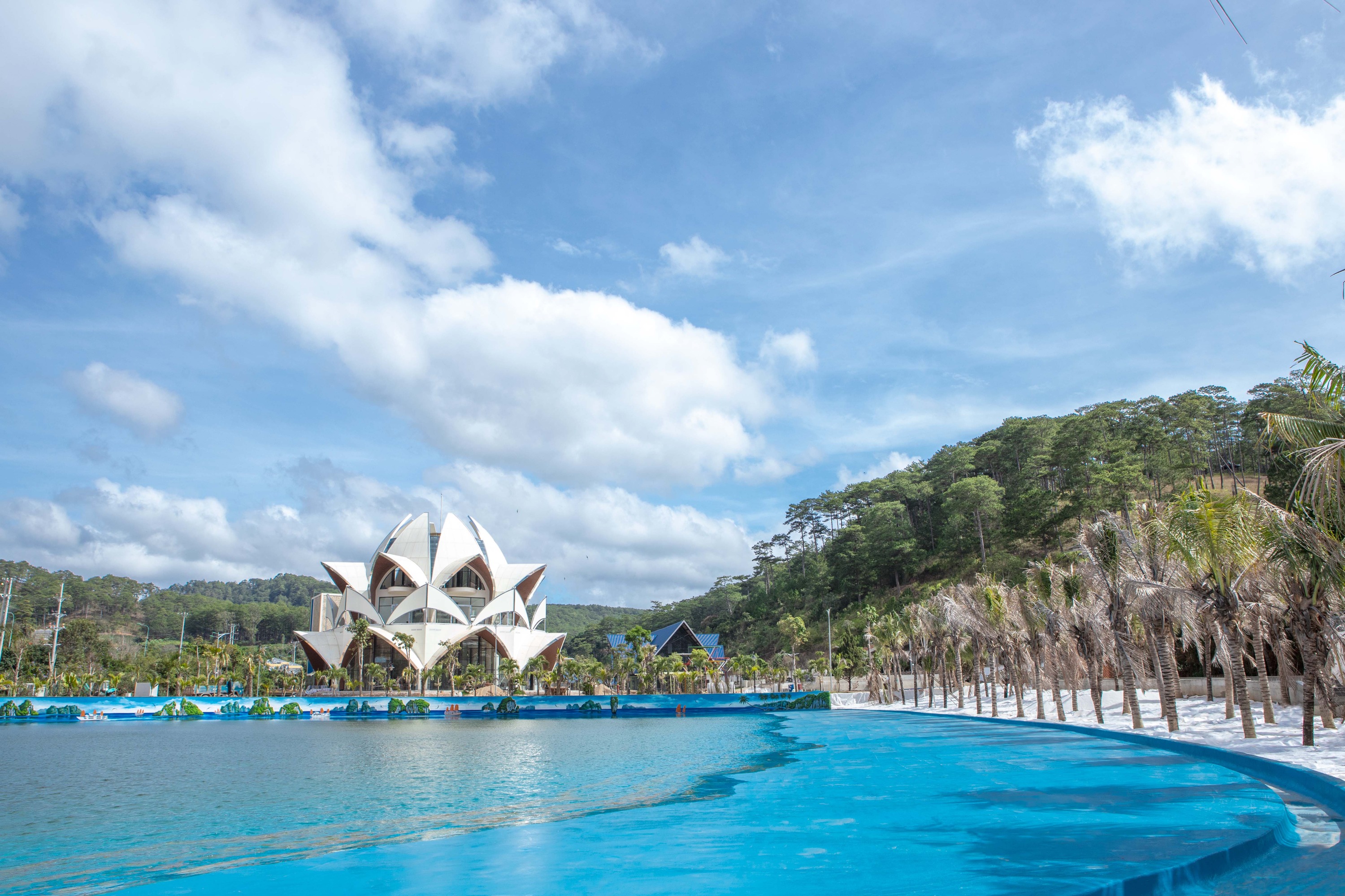 大叻茶园瀑布 & 主题公园门票